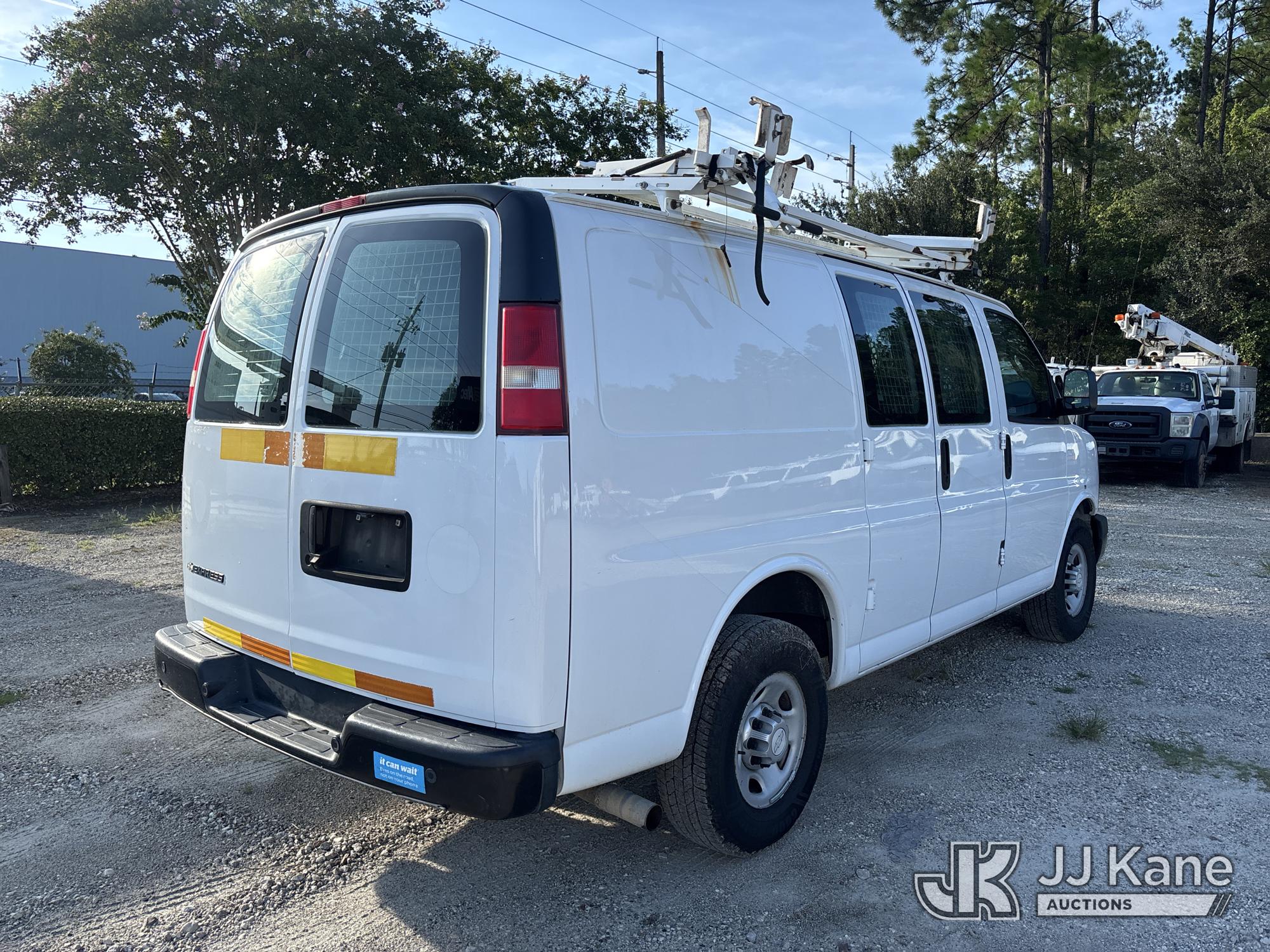 2017 Chevrolet Express G2500