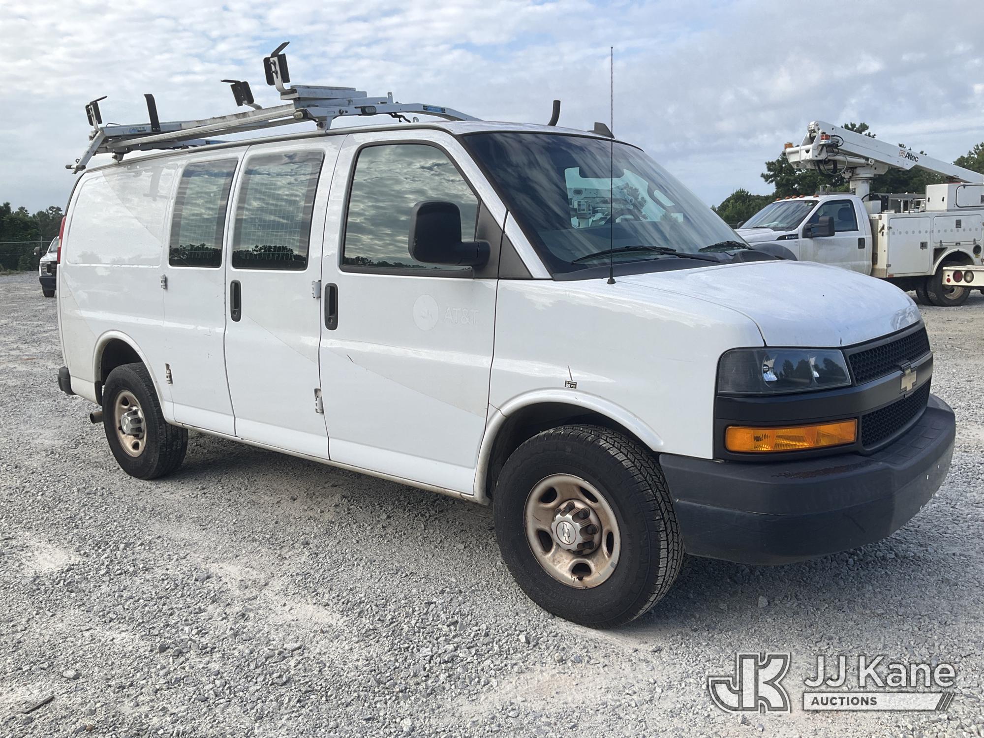 2018 Chevrolet EXPRESS 2500