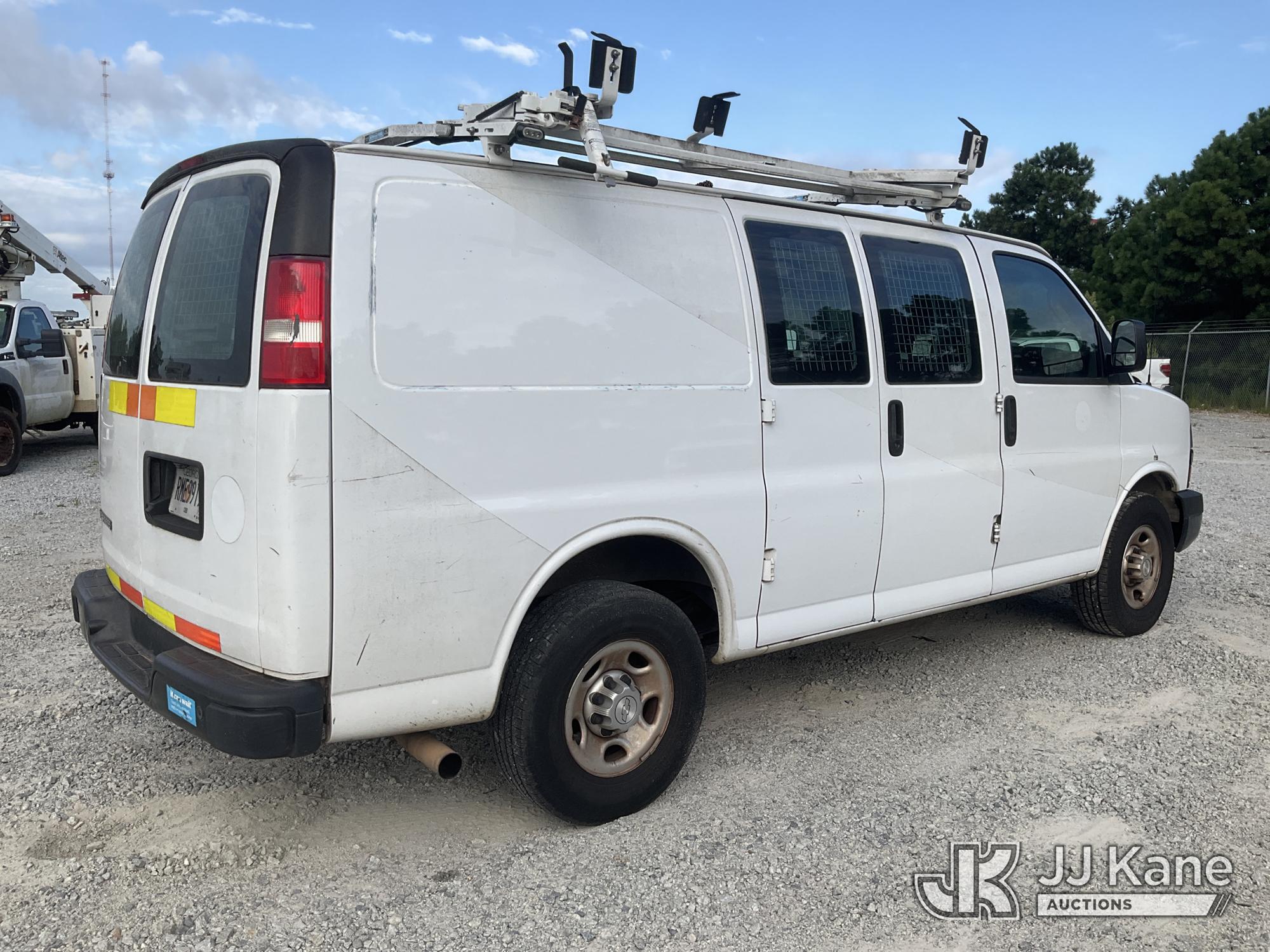 2018 Chevrolet EXPRESS 2500
