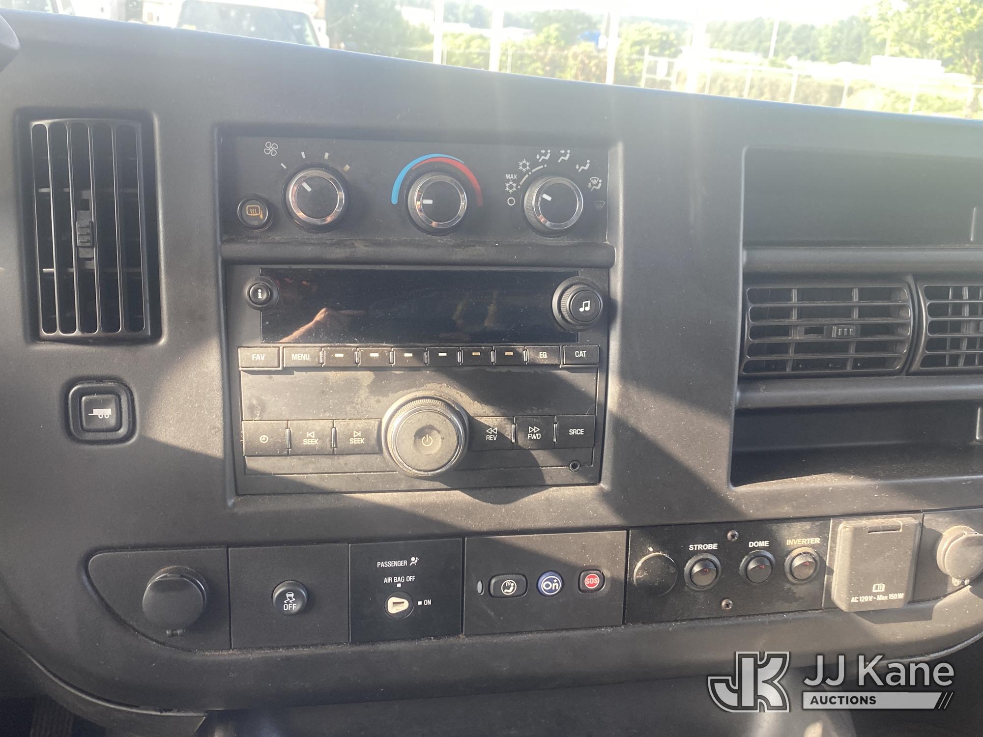2018 Chevrolet Express G2500