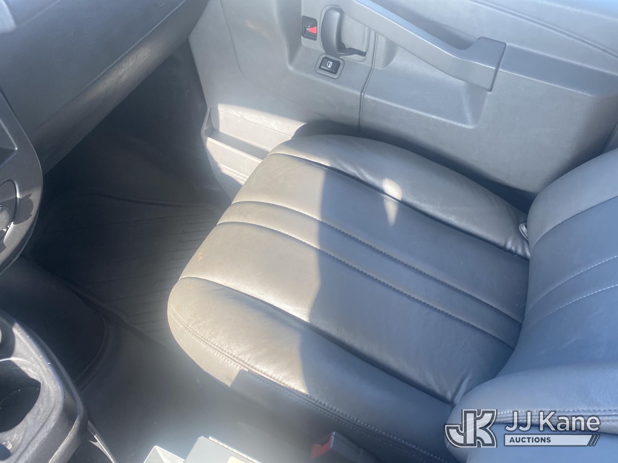 2018 Chevrolet Express G2500