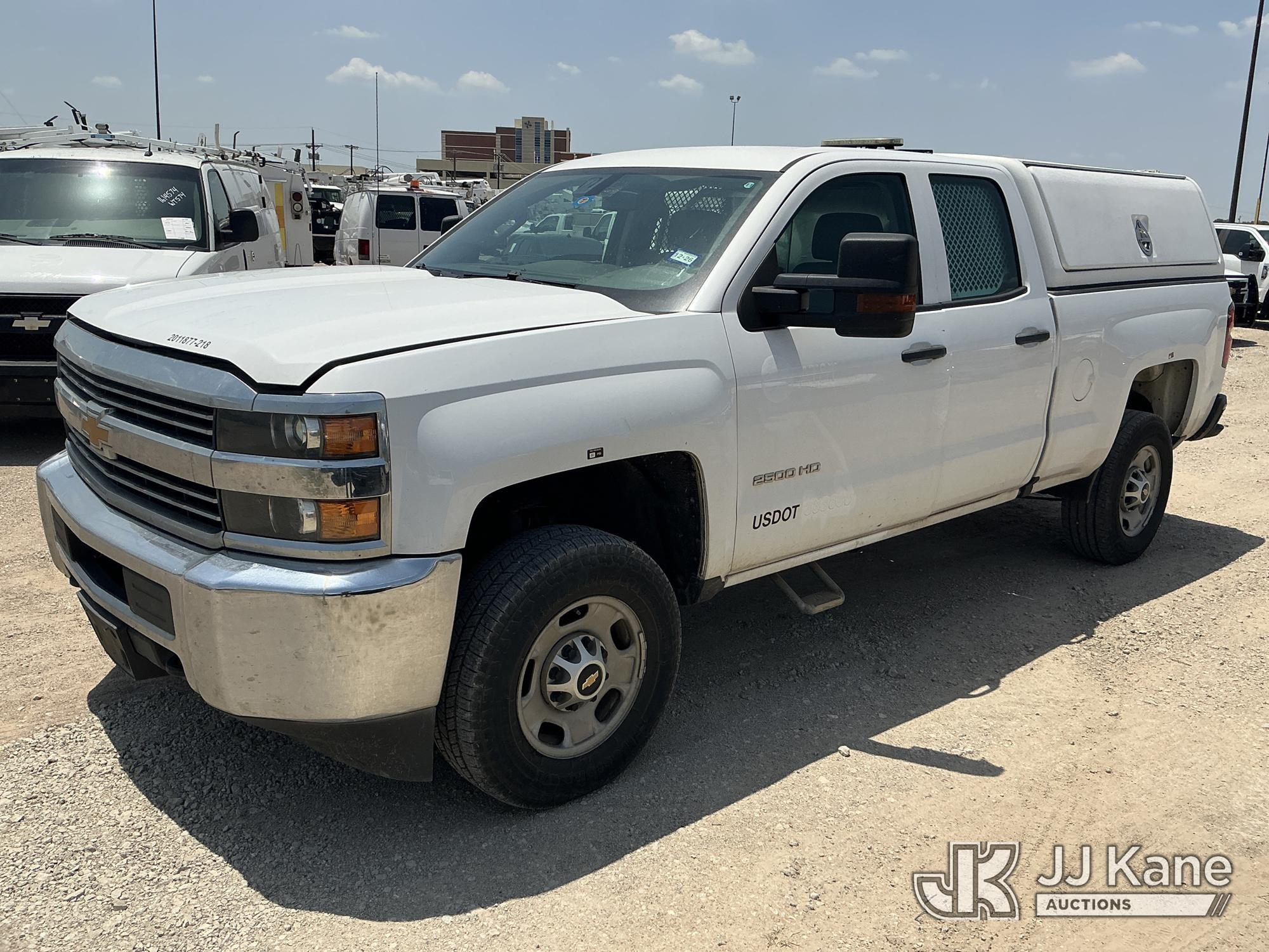 2018 Chevrolet Silverado 2500HD Extended-Cab Pickup Truck