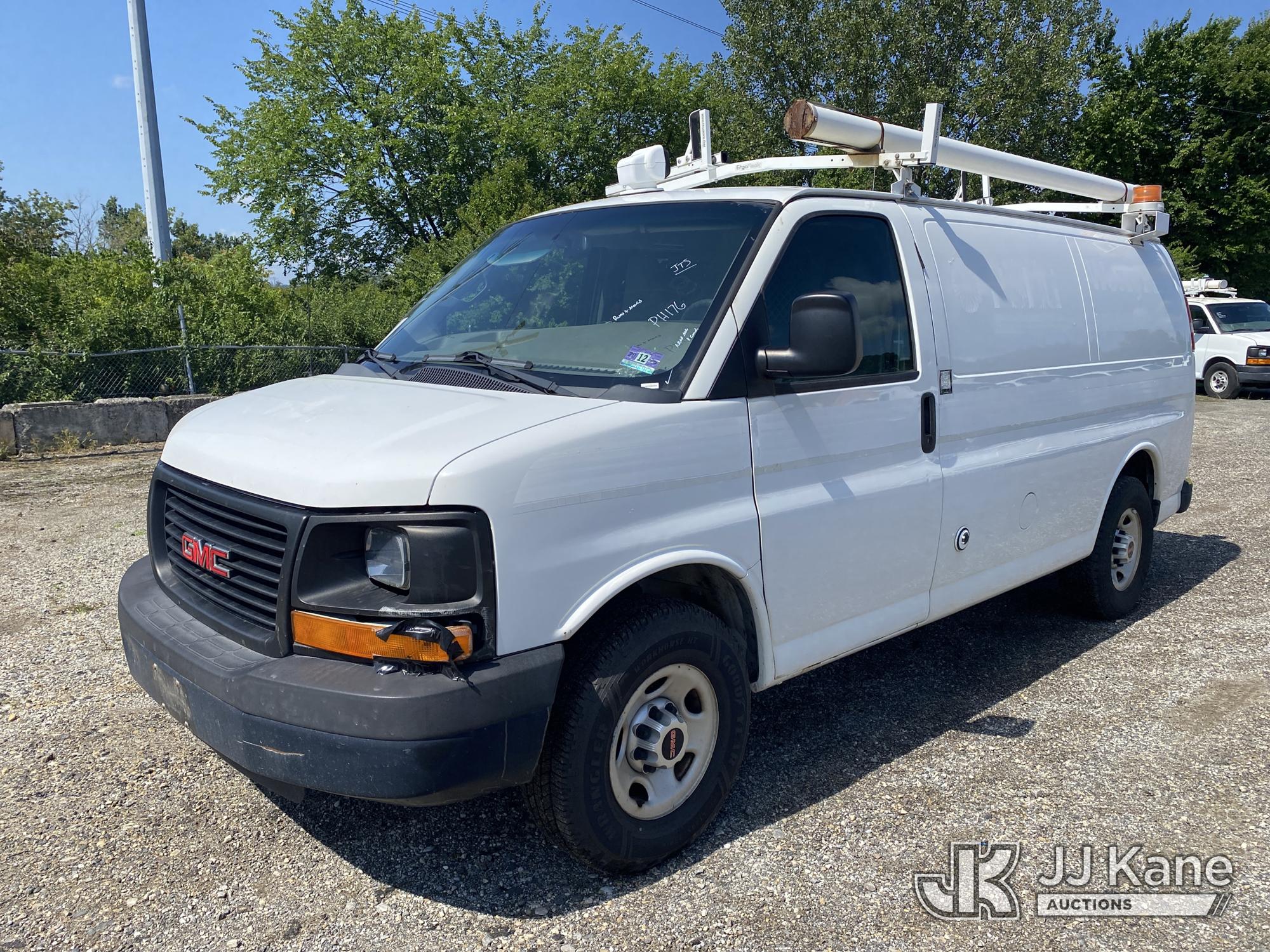 Photo of a 2016 GMC Savana