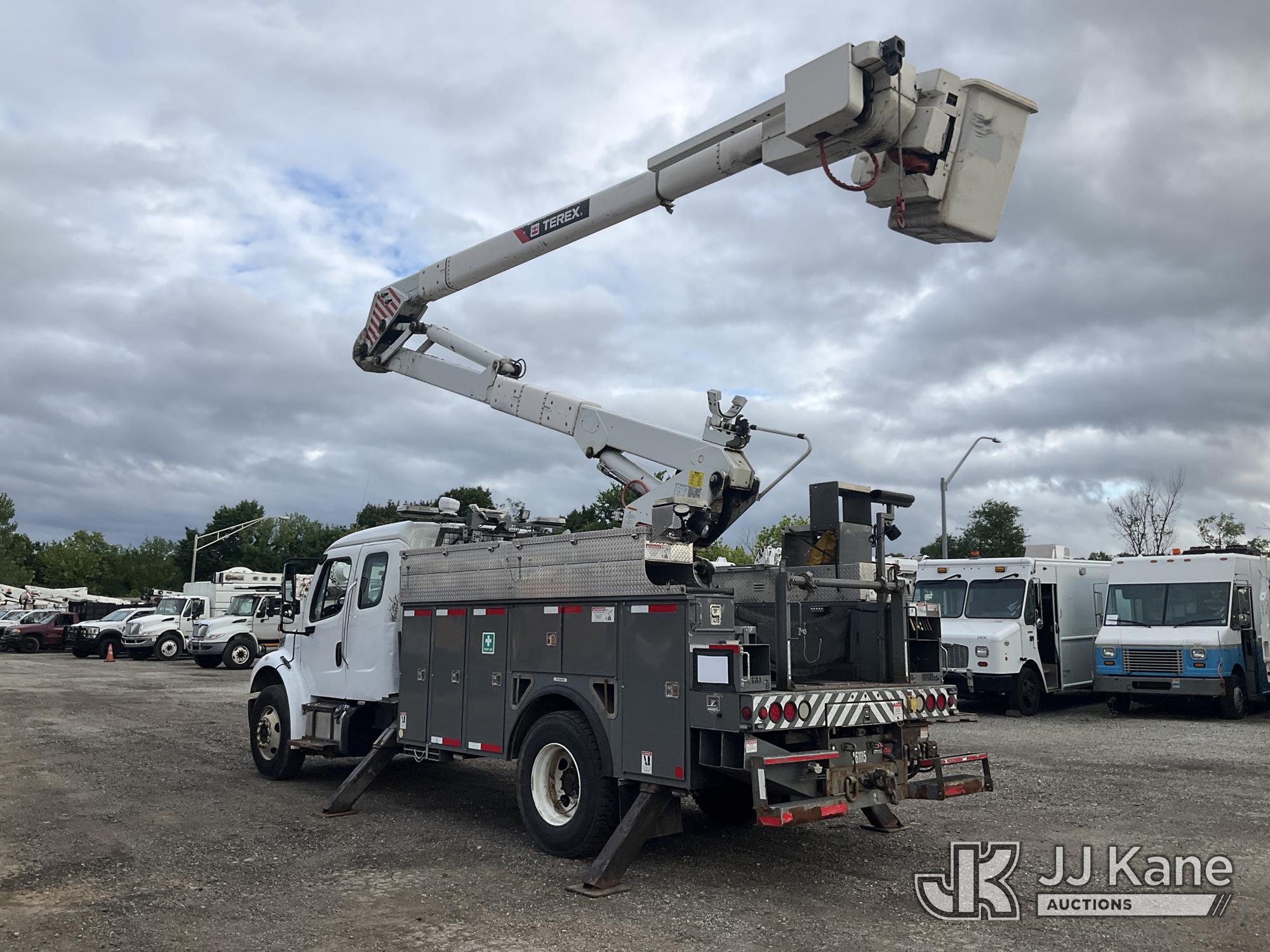 2013 Freightliner M2 106