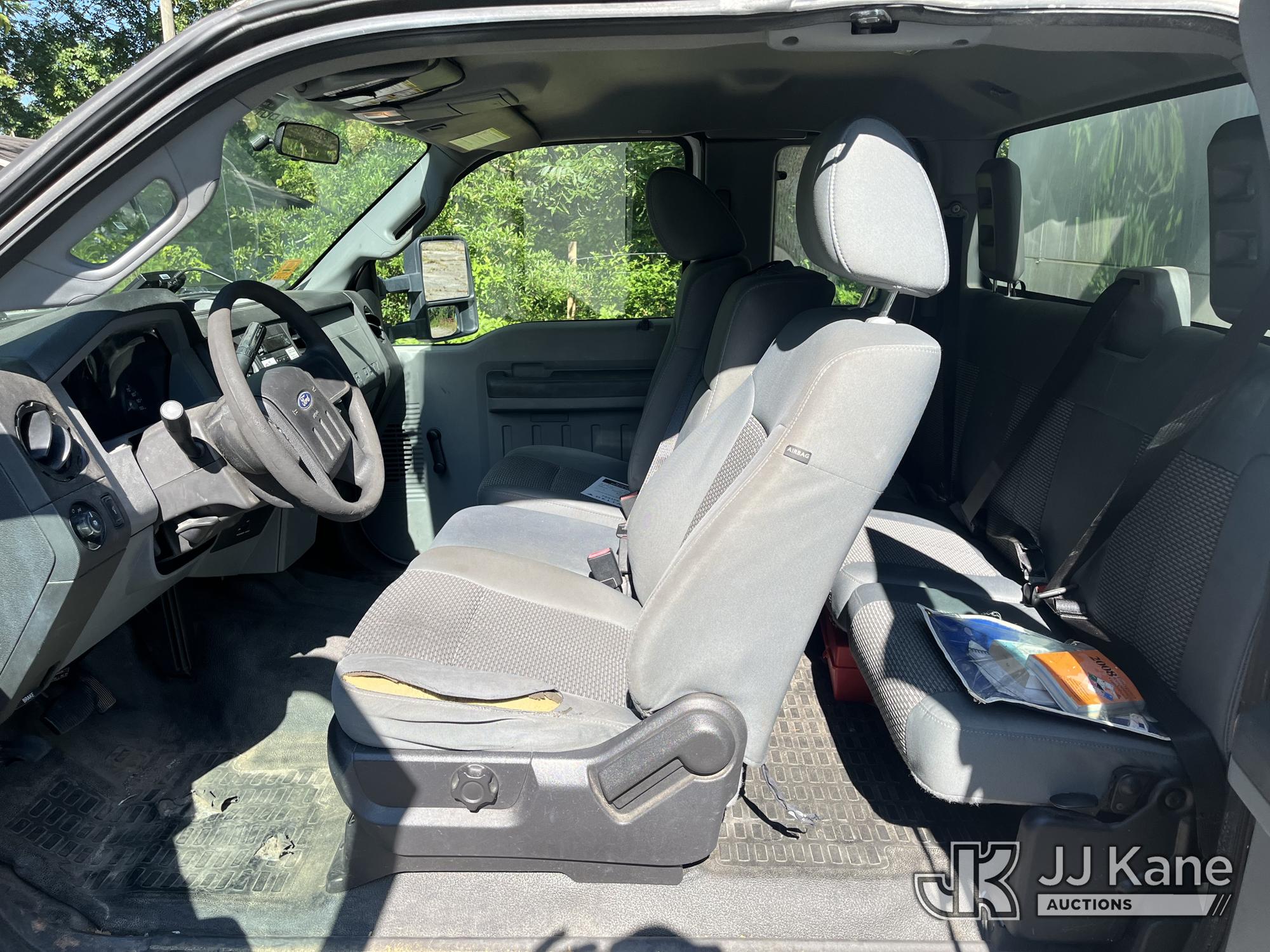 2013 Ford F550