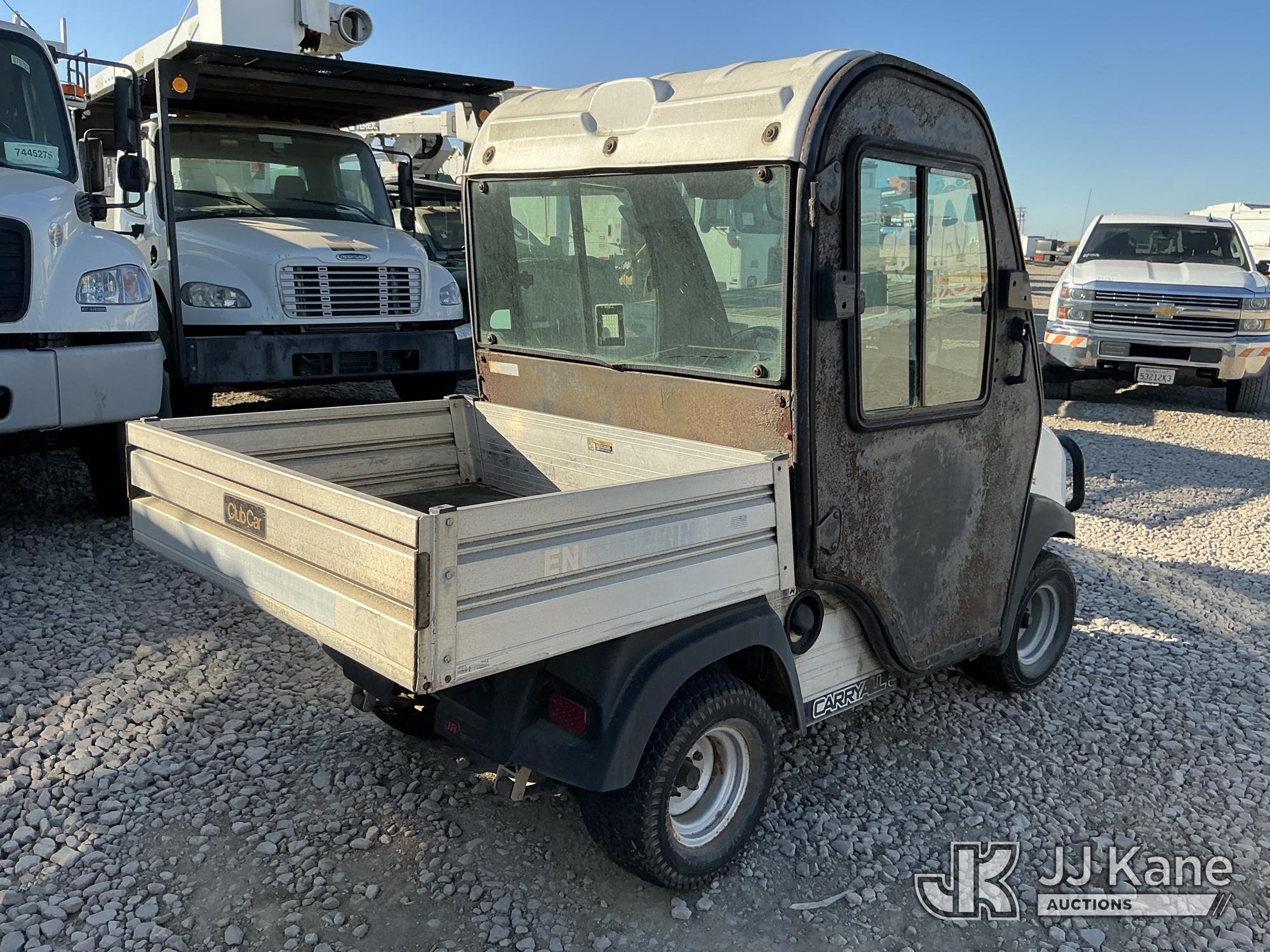 0 Club Car CARRYALL 300