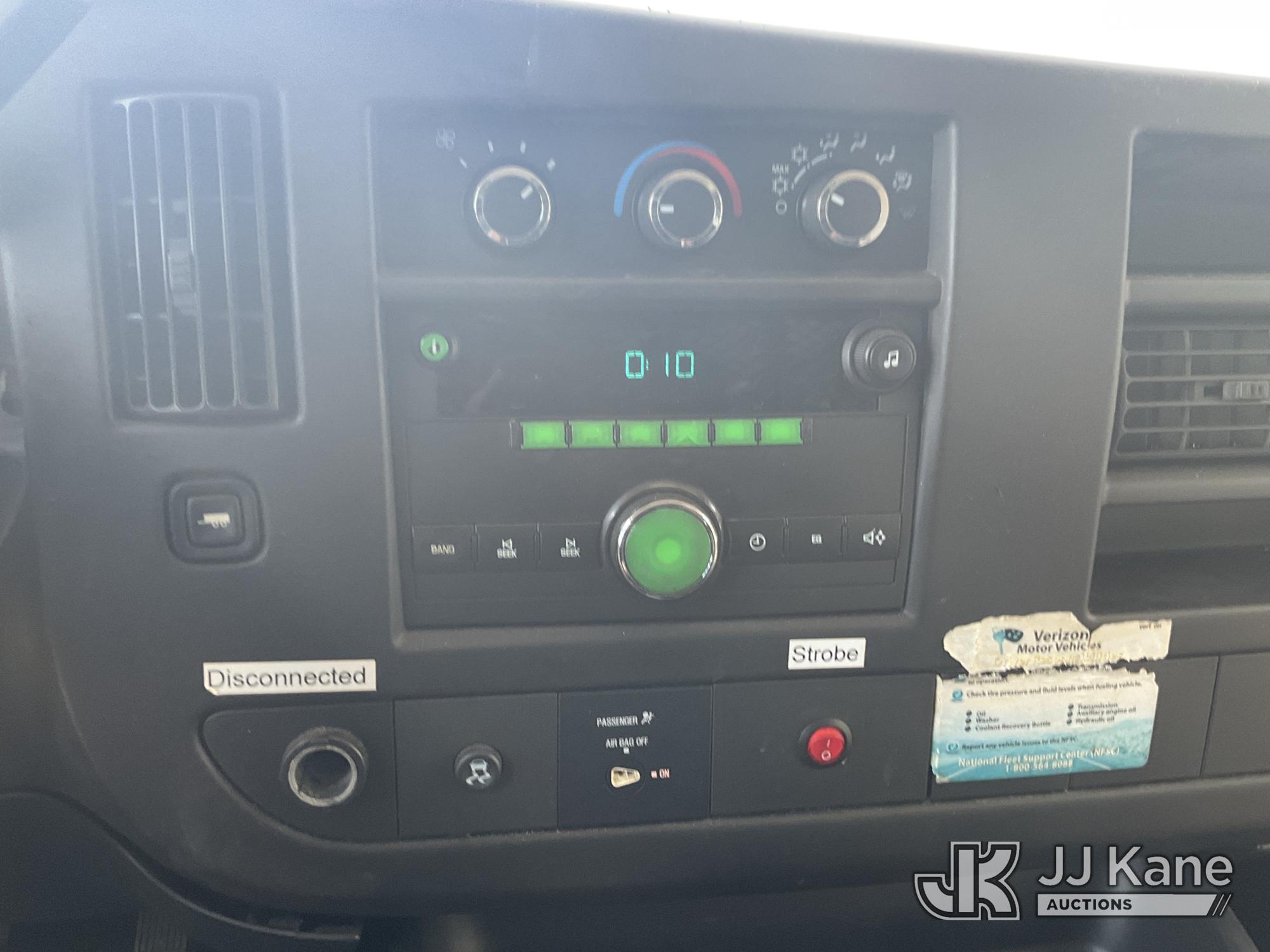 2011 Chevrolet Express G2500