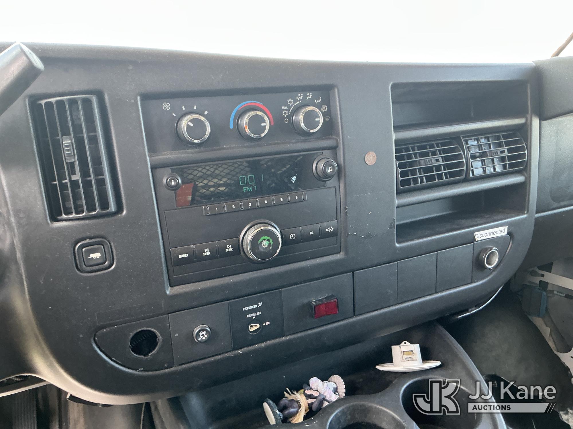 2011 Chevrolet Express G2500