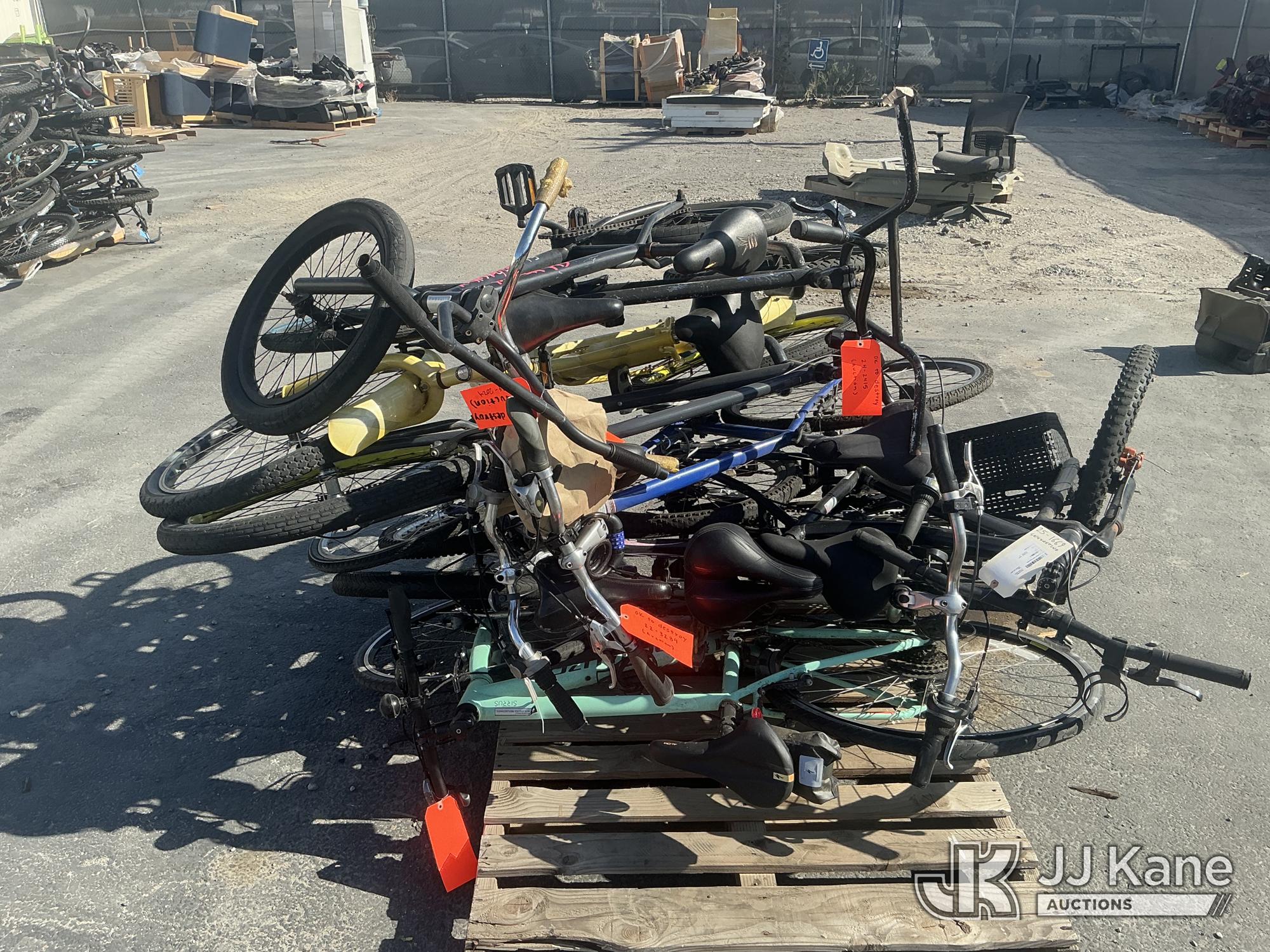 (1 Pallet) Bicycles (Used) NOTE: This unit is being sold AS IS/WHERE IS via Timed Auction and is located in Jurupa Valley