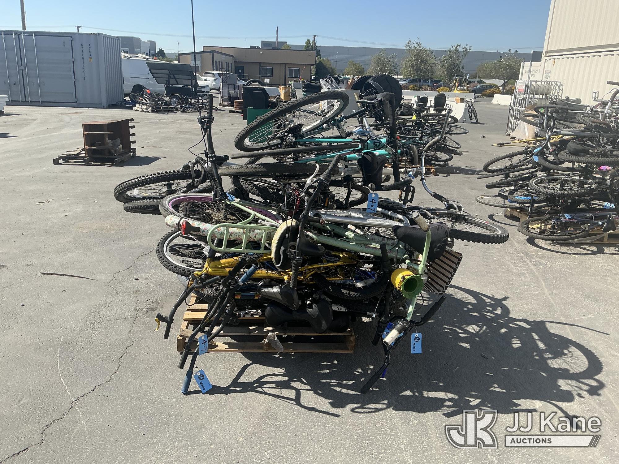(1 Pallet) Bicycles (Used) NOTE: This unit is being sold AS IS/WHERE IS via Timed Auction and is located in Jurupa Valley