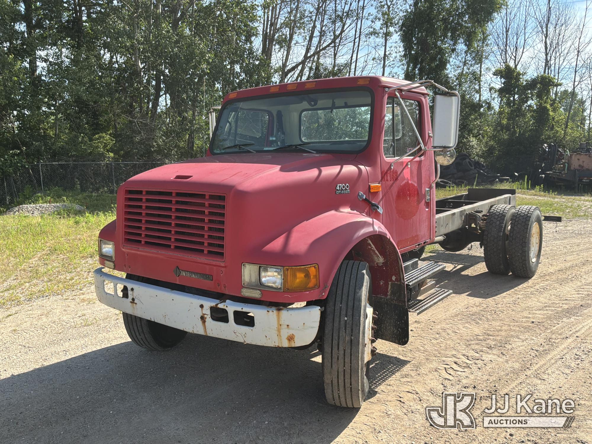 Photo of a 1997 International 4700