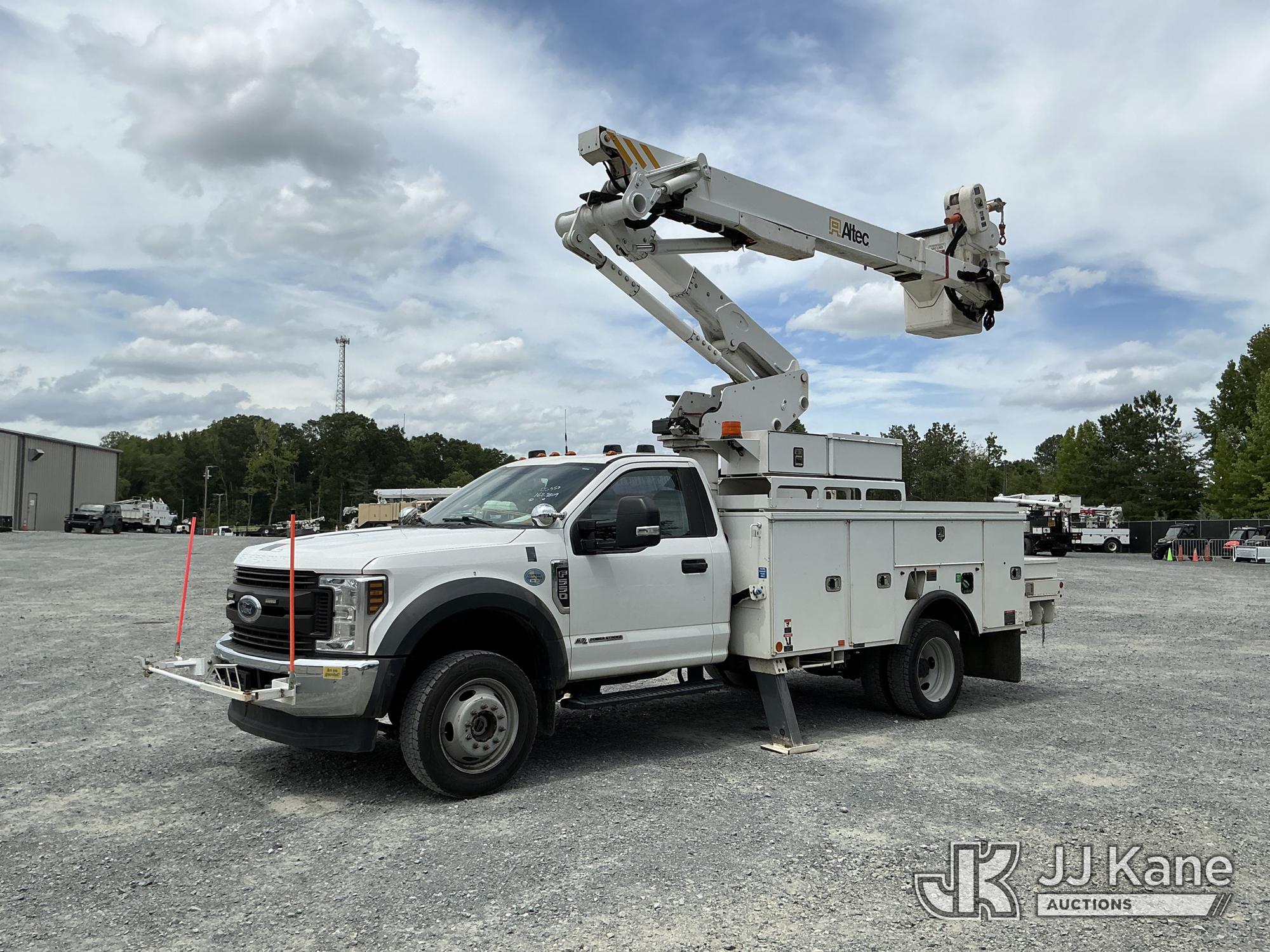Photo of a 2019 Ford F550