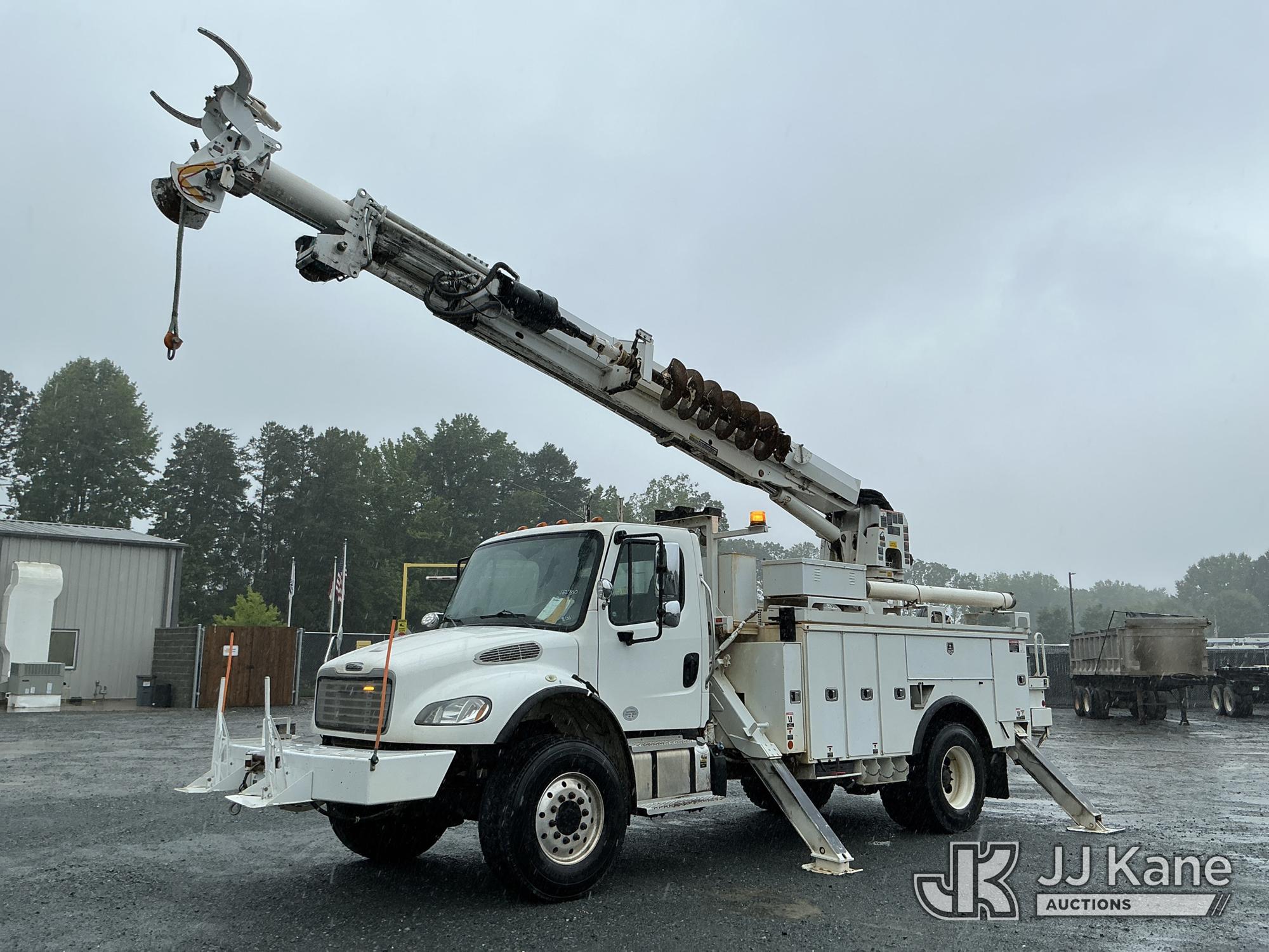 Photo of a 2018 Freightliner M2 106