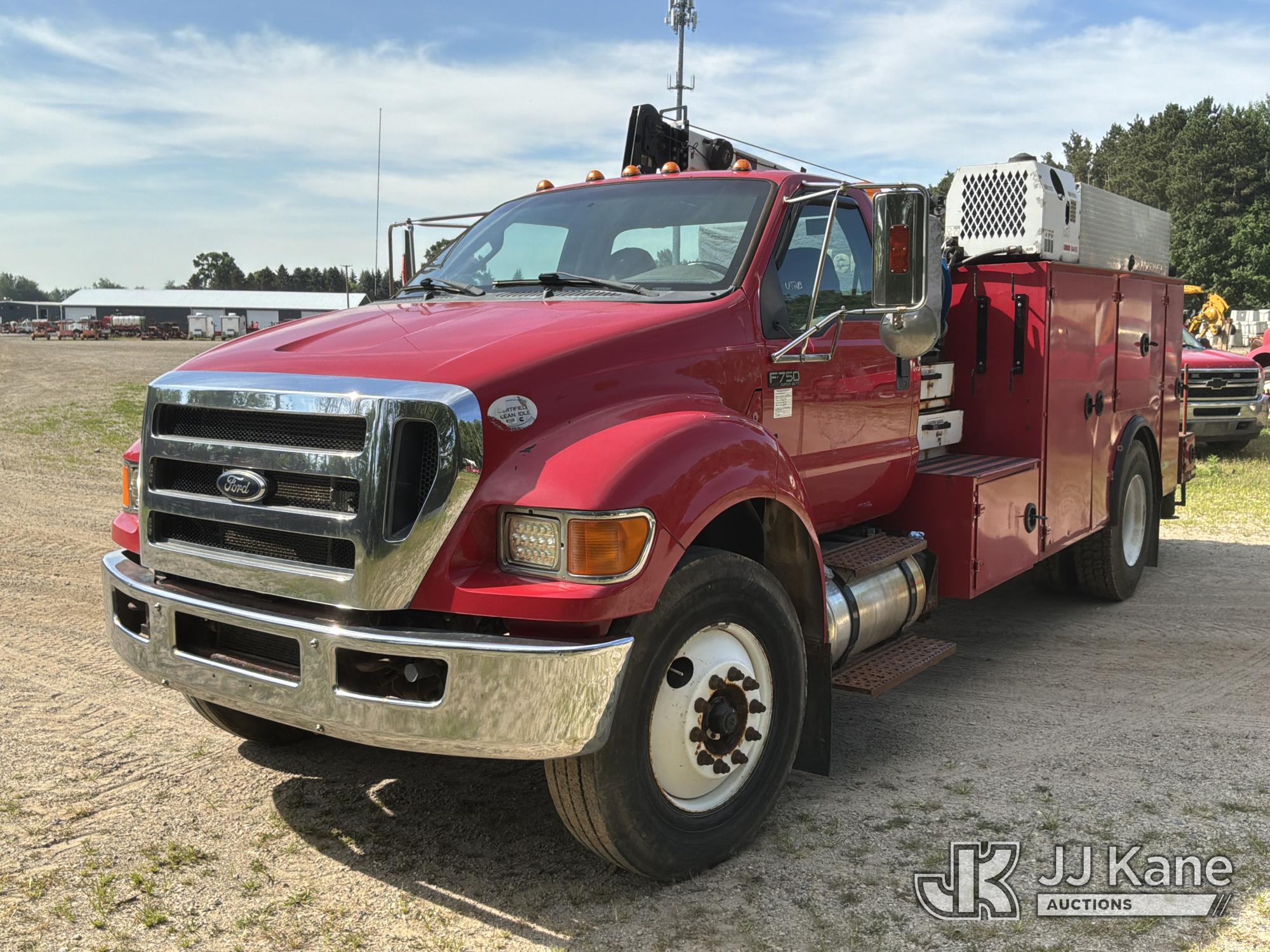 2015 Ford F-750 Regular Cab DRW Mechanics Service Truck