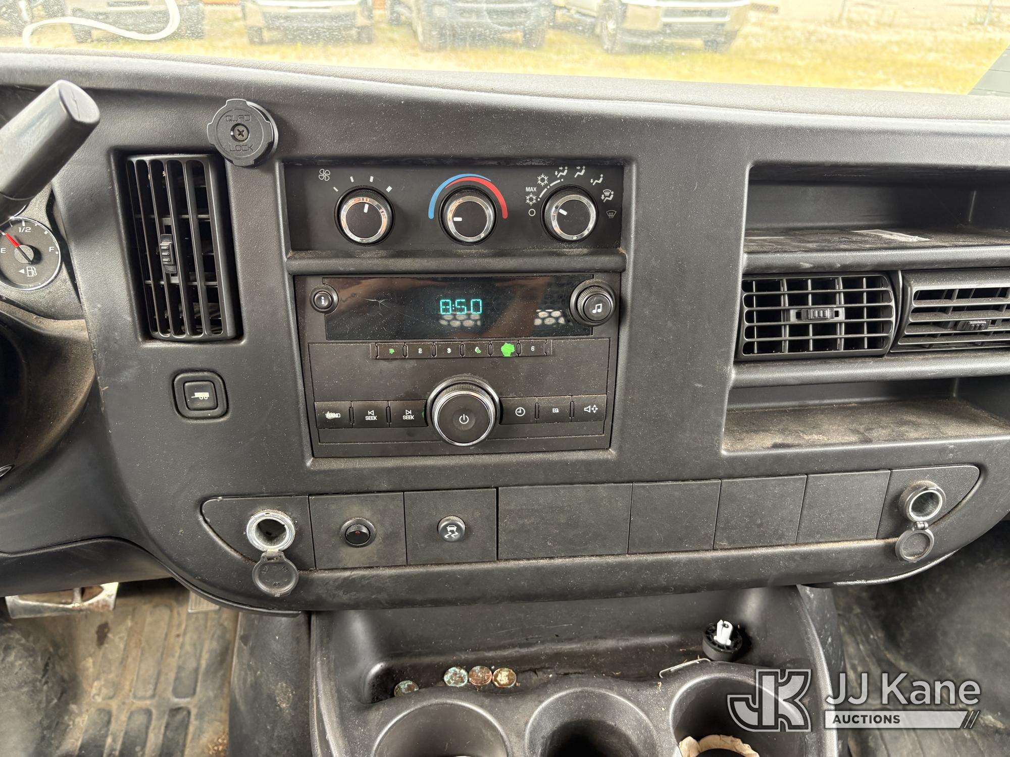 2011 Chevrolet Express G2500