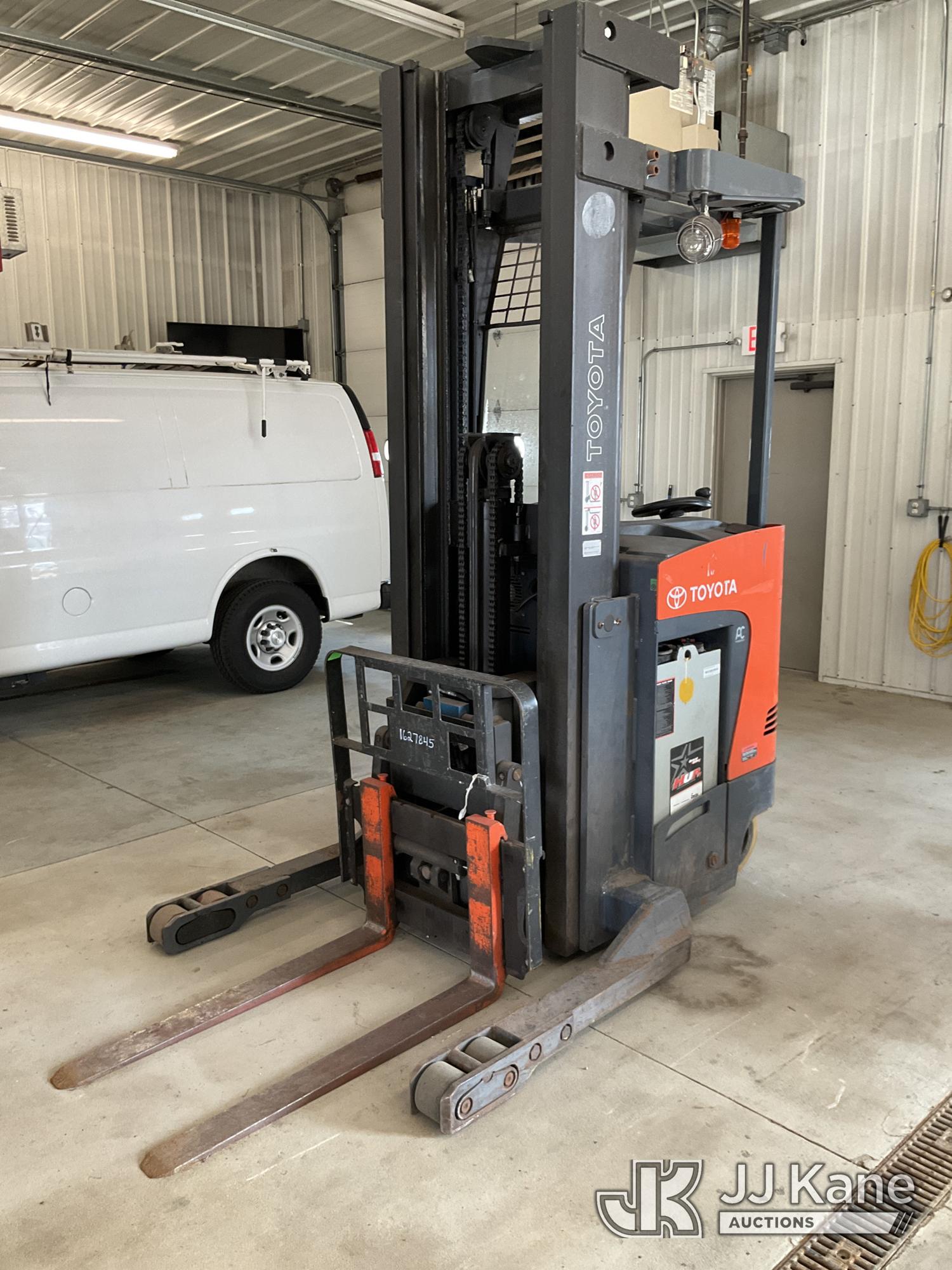 2011 Totota 8BRU23 Stand-Up Forklift