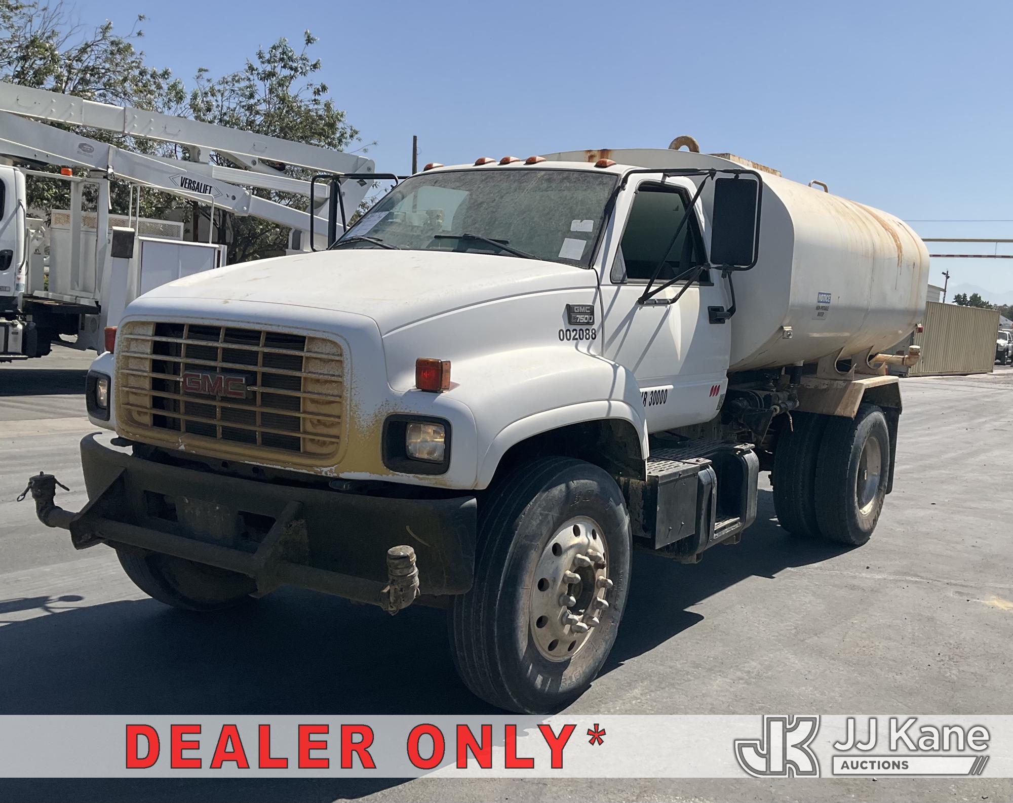 1999 GMC C7H042 Water Tank Truck