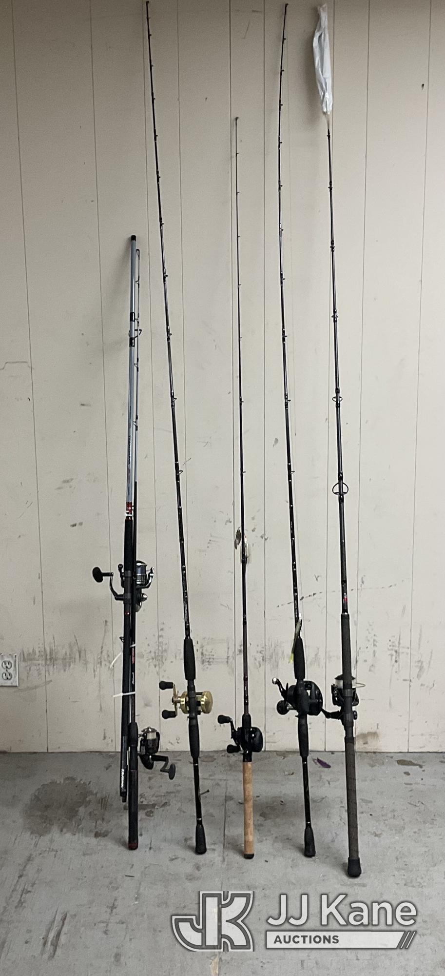 Fishing Pools & Reels (Used) NOTE: This unit is being sold AS IS/WHERE IS via Timed Auction and is located in Jurupa Valley