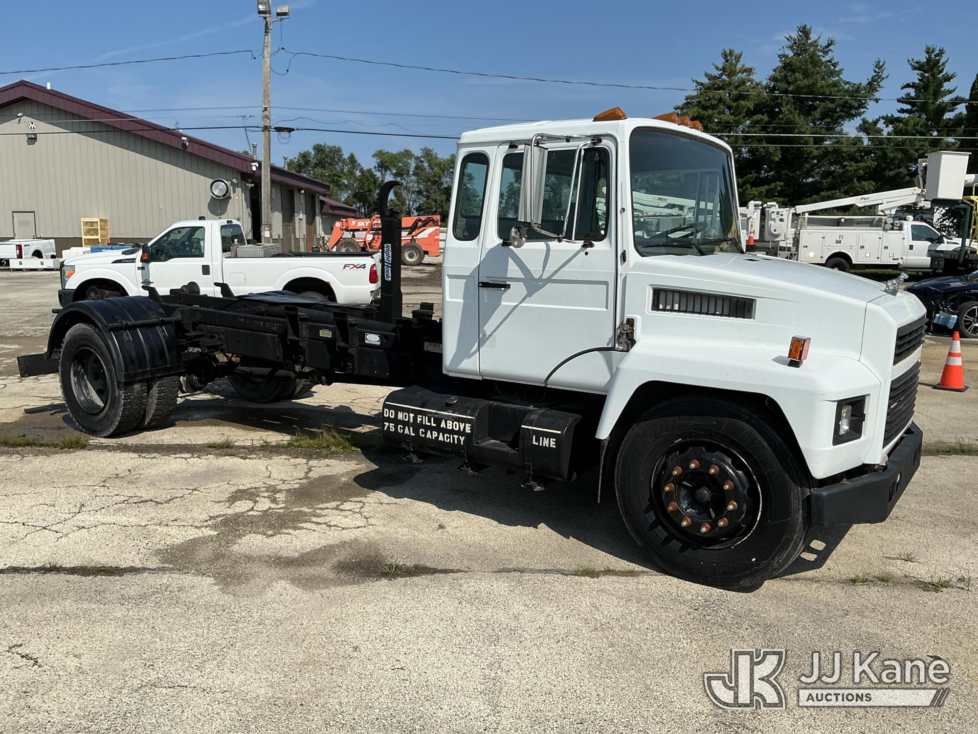 1993 Mack CS200P
