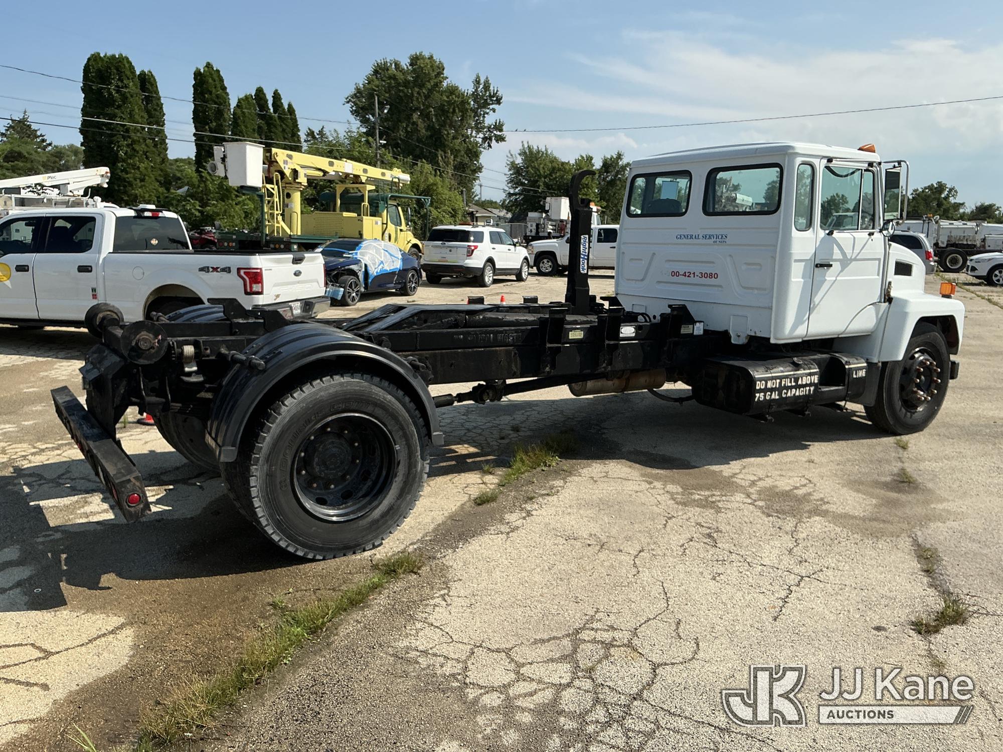 1993 Mack CS200P