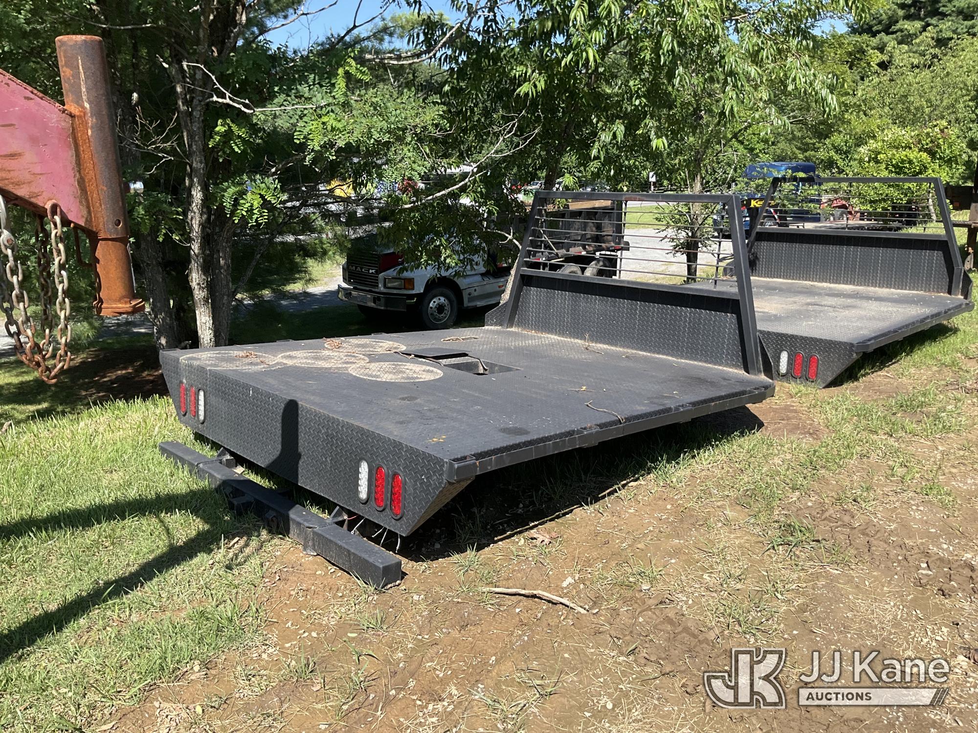 (96" x 102") (38" frame rails) (Built for a Ford frame) NOTE: This unit is being sold AS IS/WHERE IS via Timed Auction and is located in Sparta