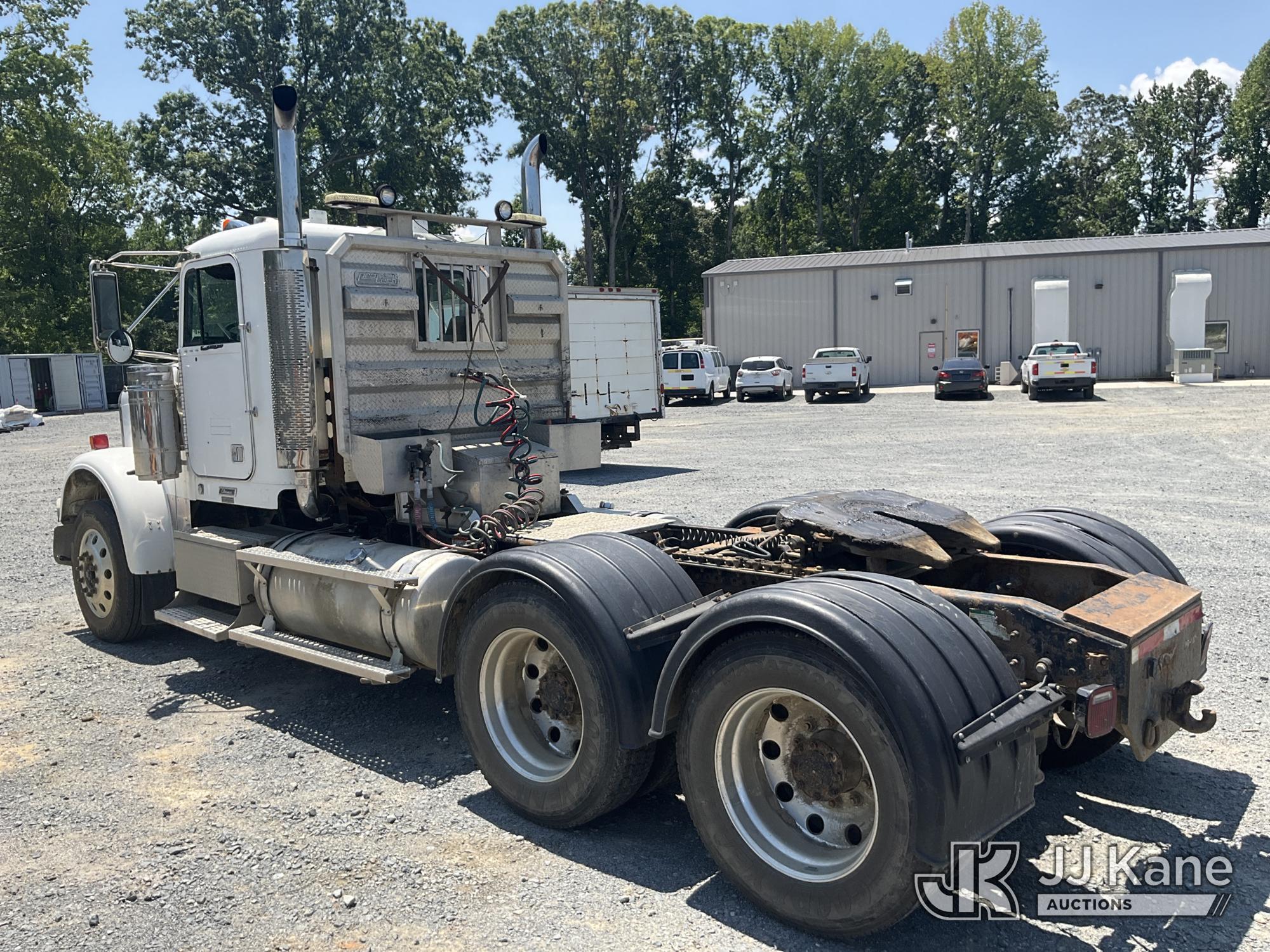 2007 Freightliner Classic 120