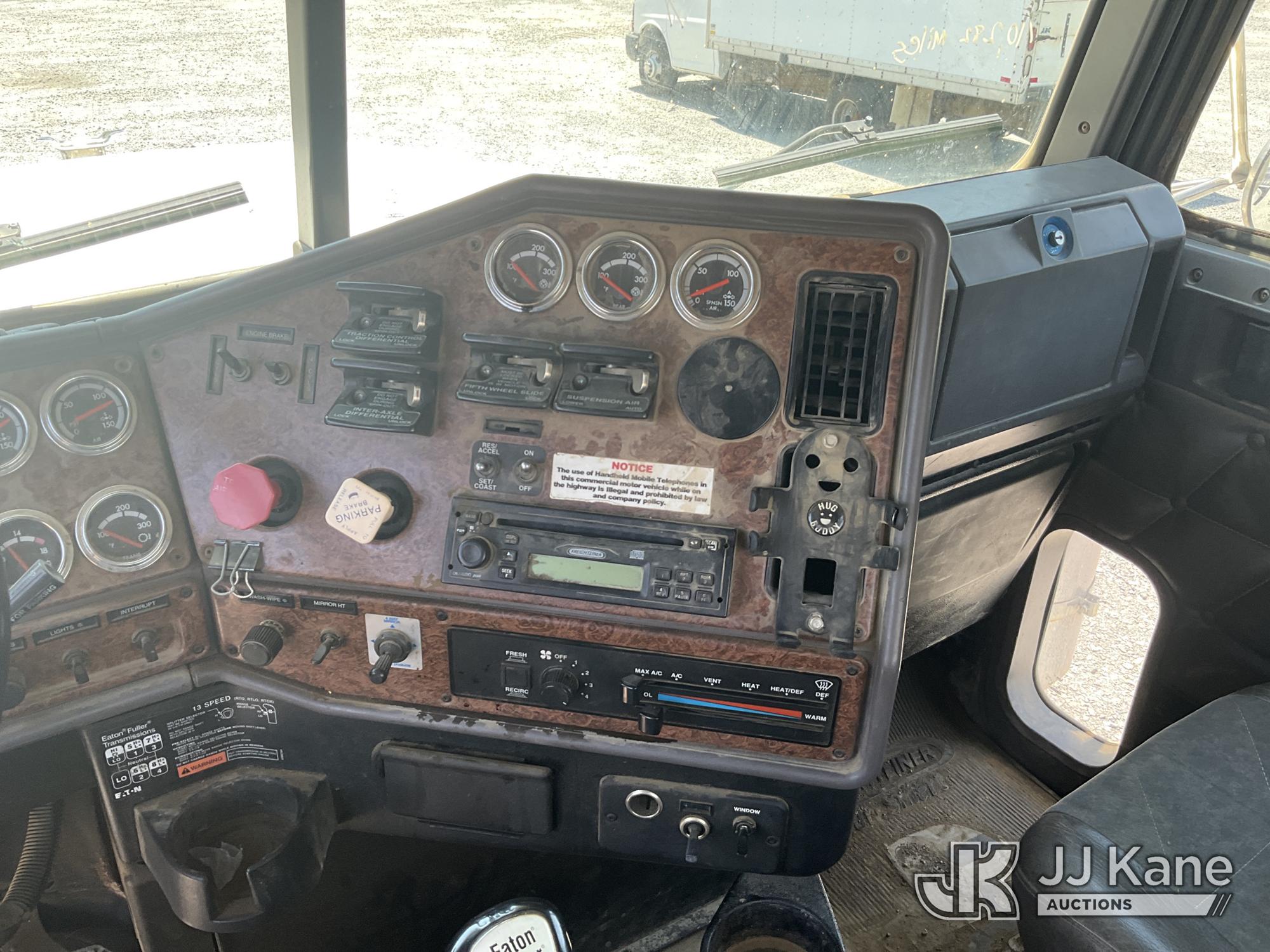 2007 Freightliner Classic 120