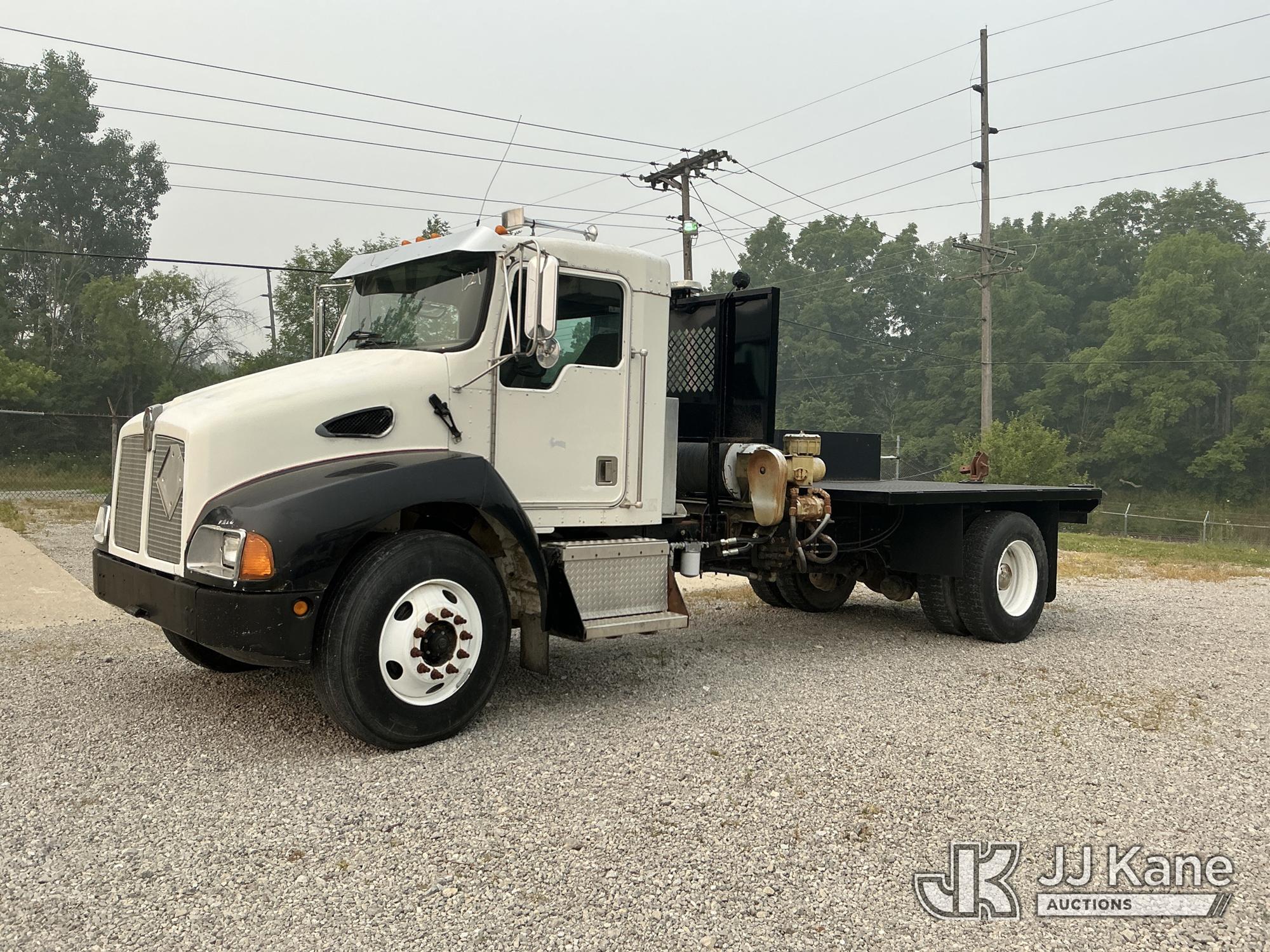 1999 Kenworth T300 Winch Truck