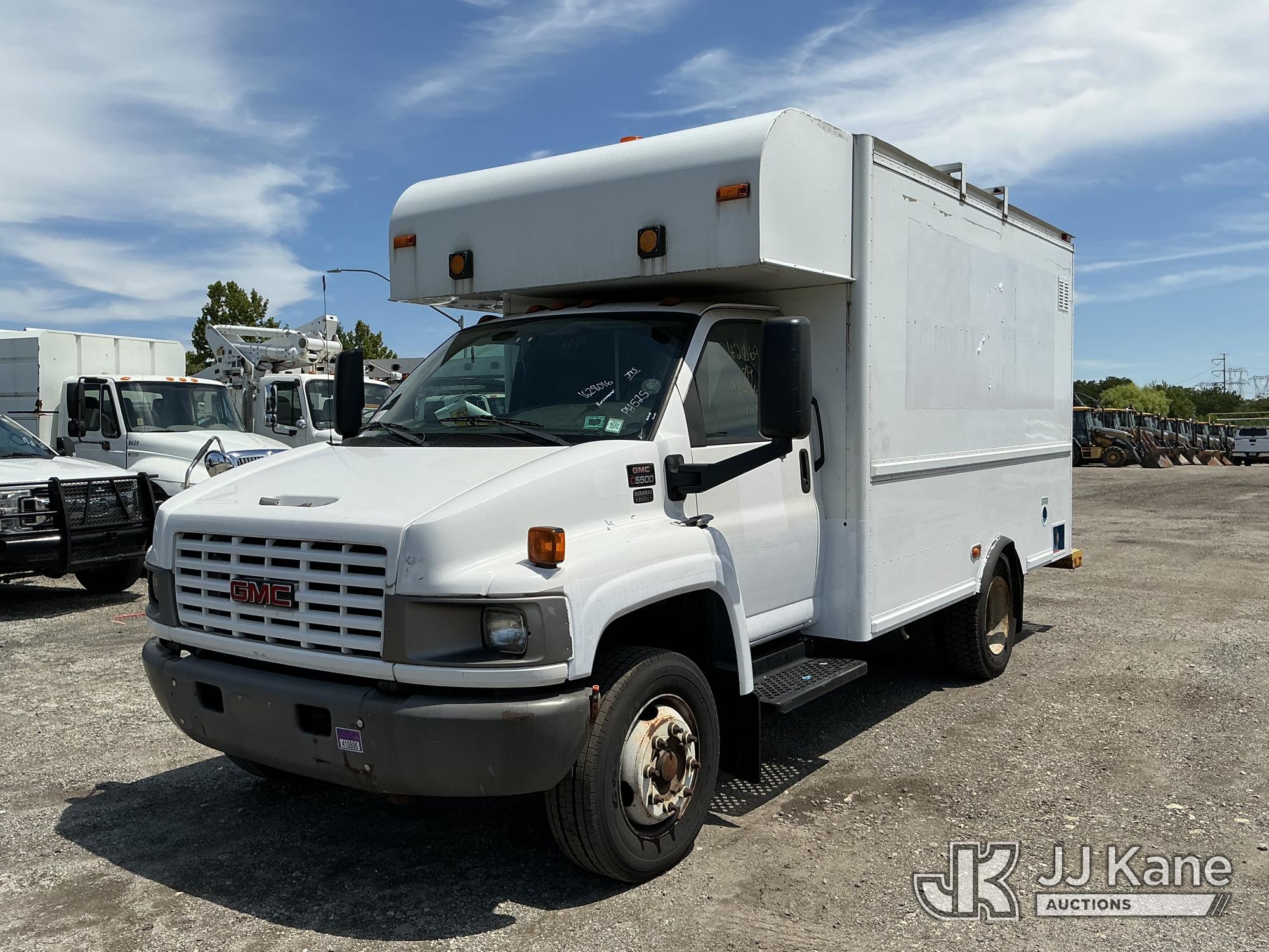 Photo of a 2009 GMC C5500