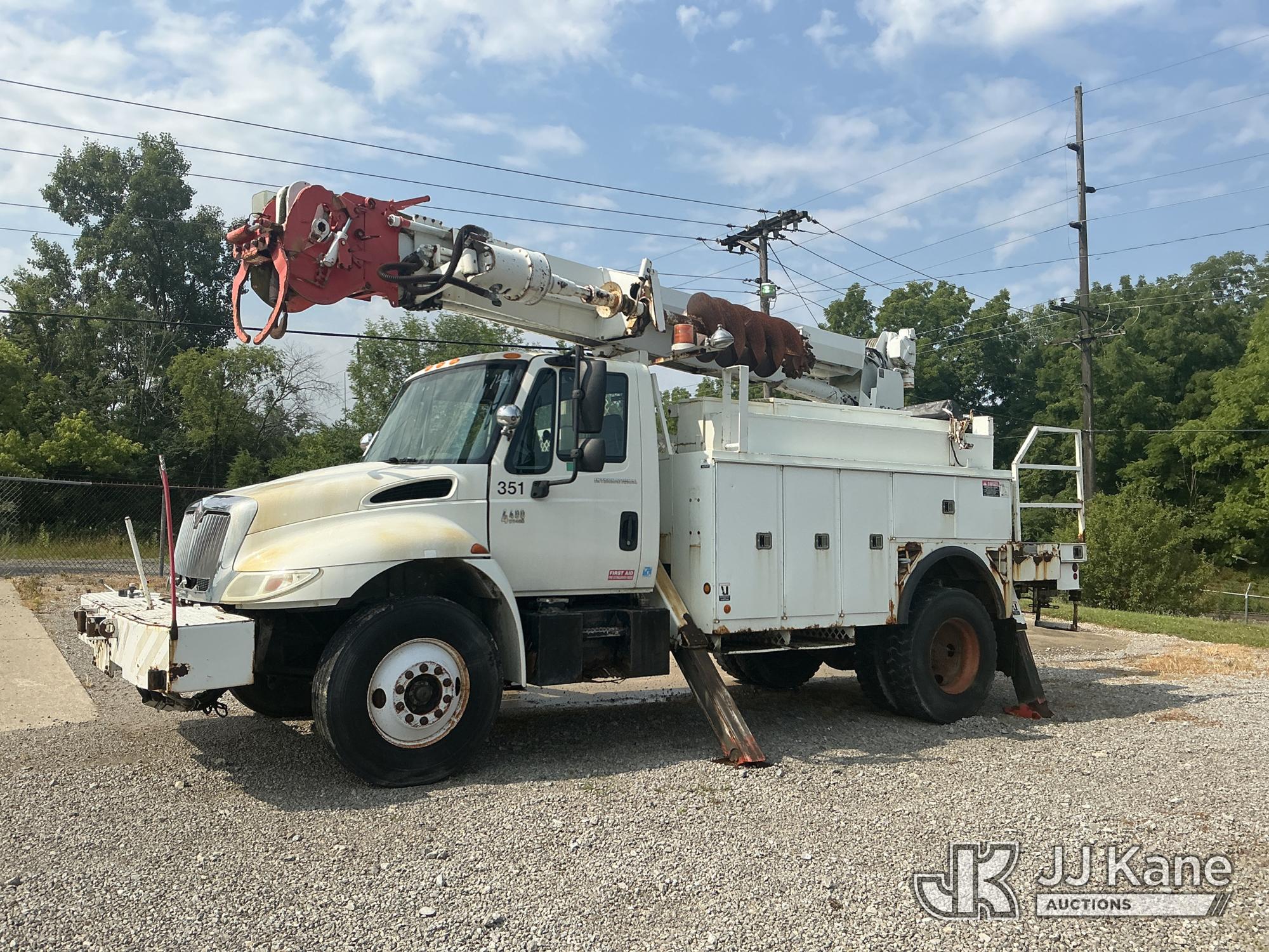 2004 International 4400