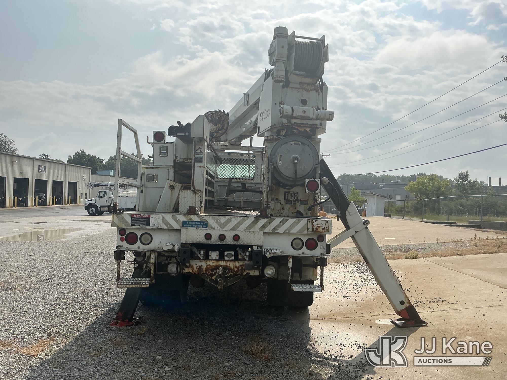 2004 International 4400