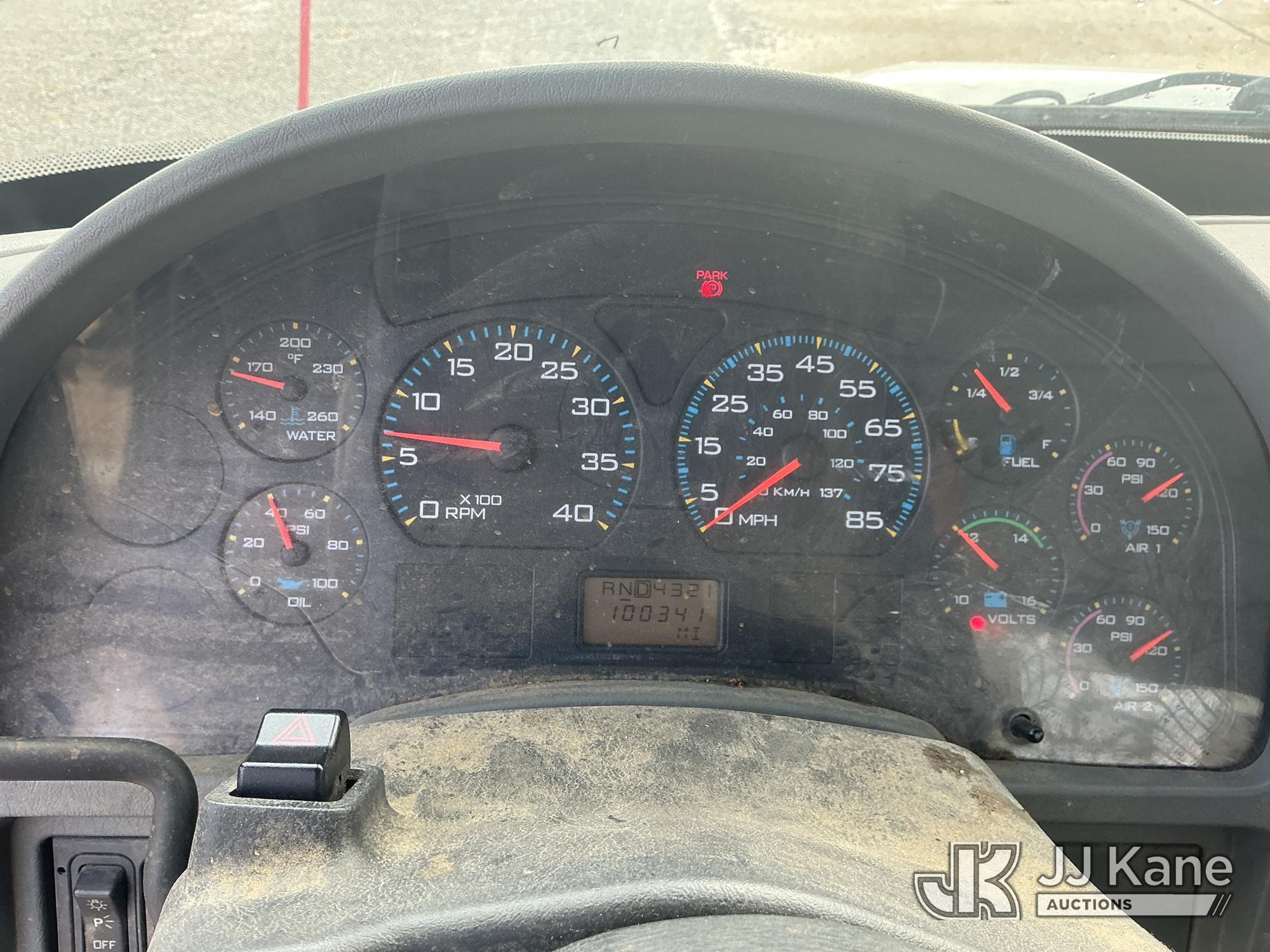 2004 International 4400