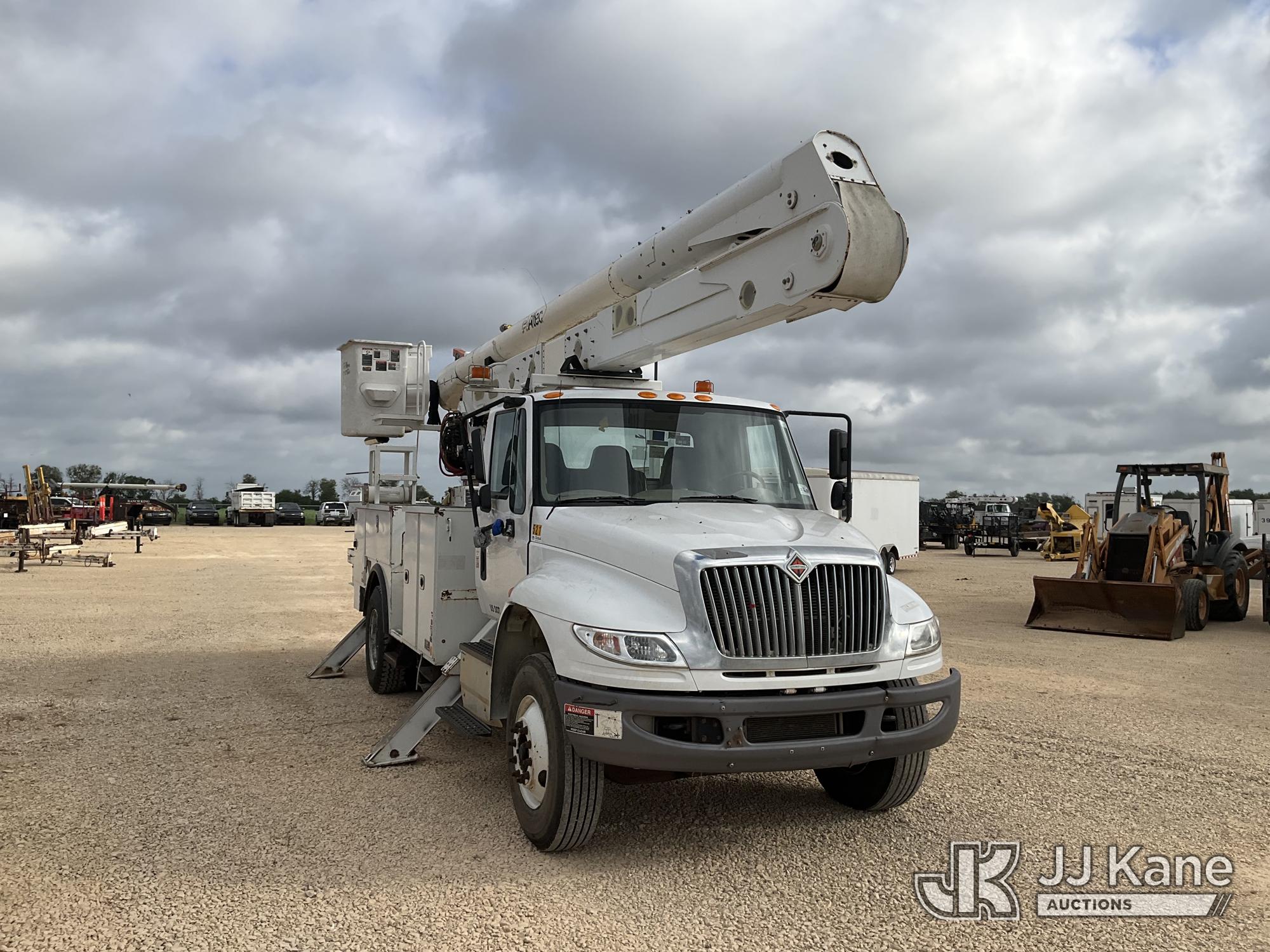 2018 International DuraStar 4300