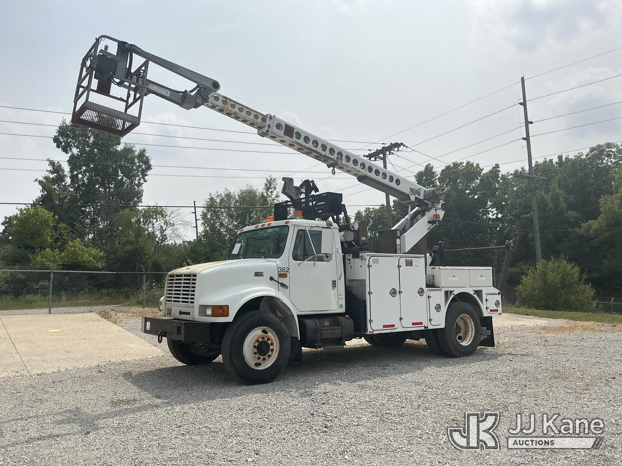 Photo of a 1999 International 4700