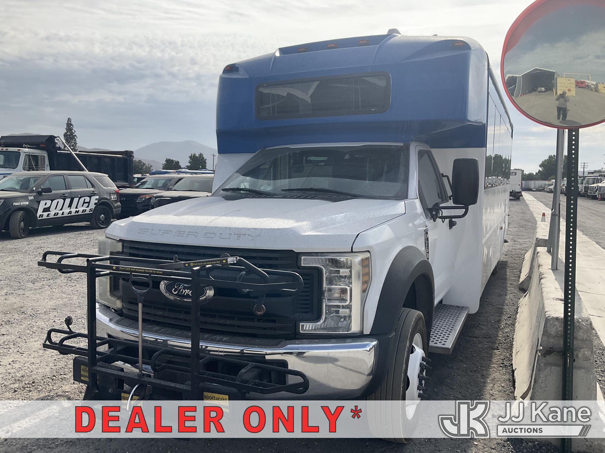 Photo of a 2019 Ford F-550