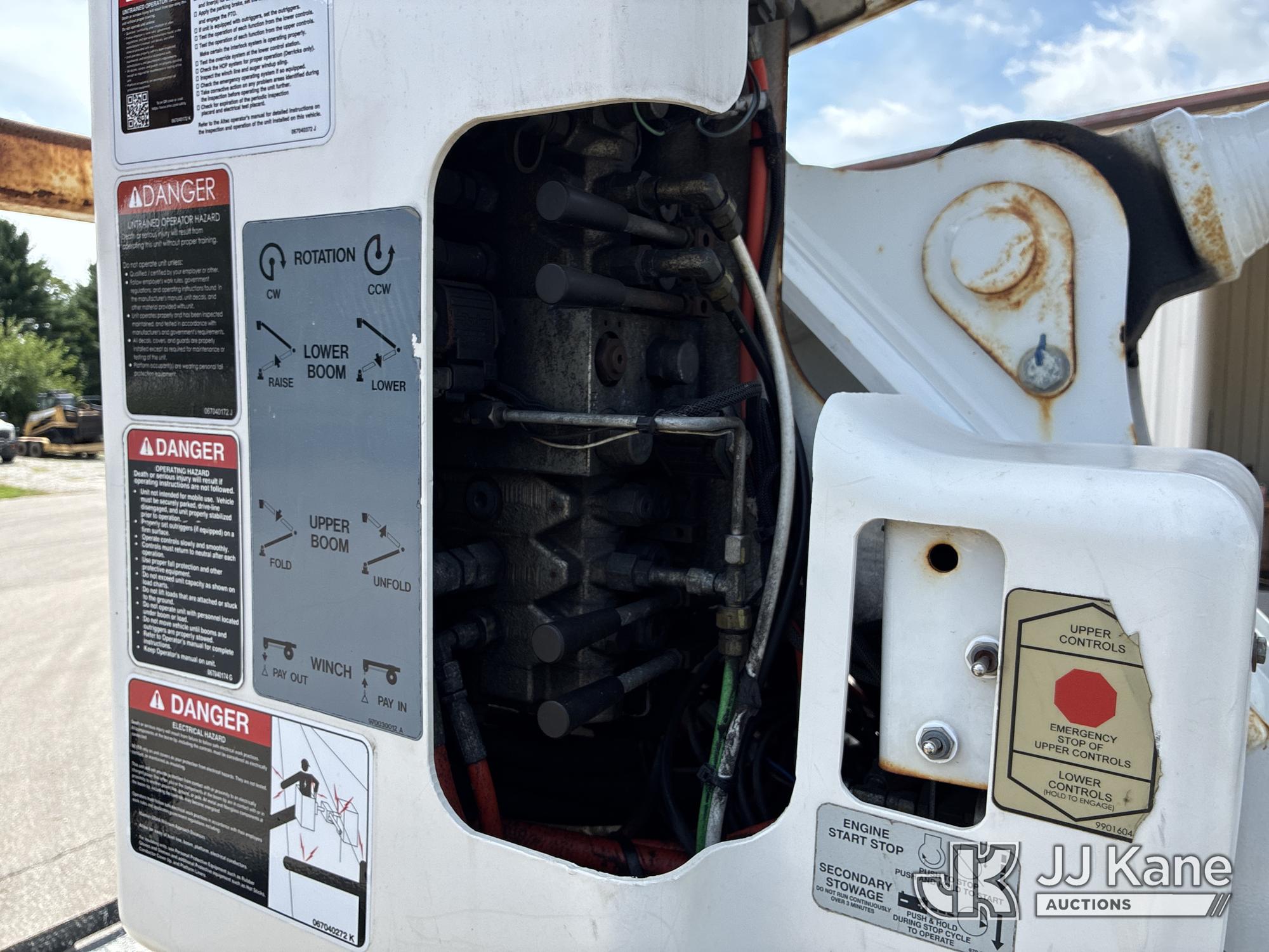 2020 Freightliner M2-106