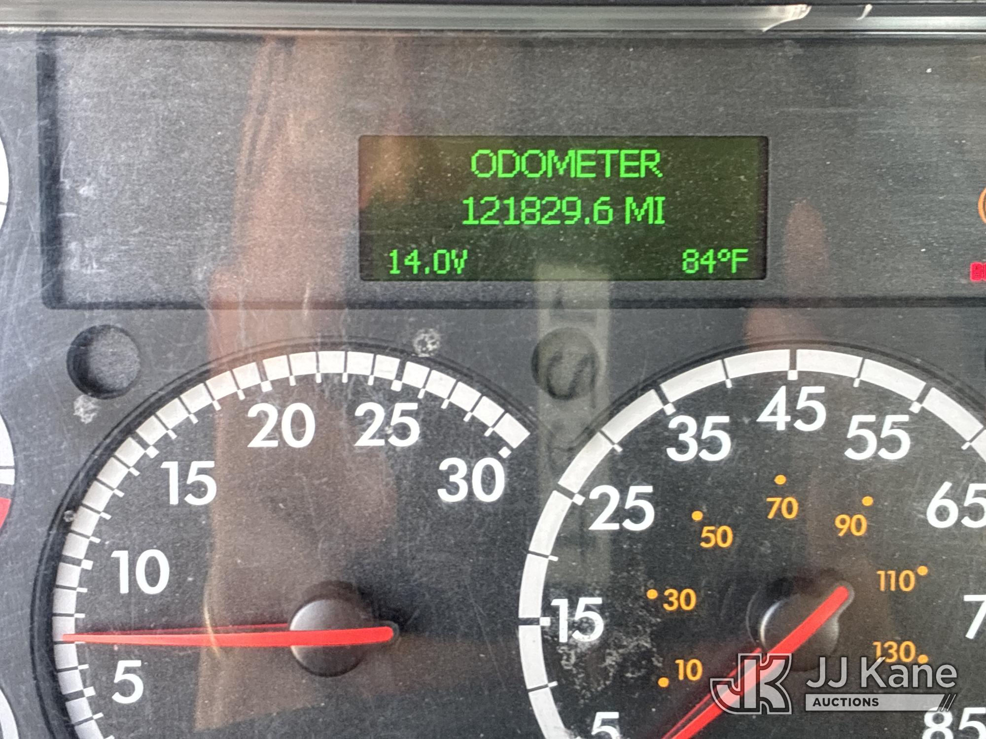 2018 Freightliner M2-106