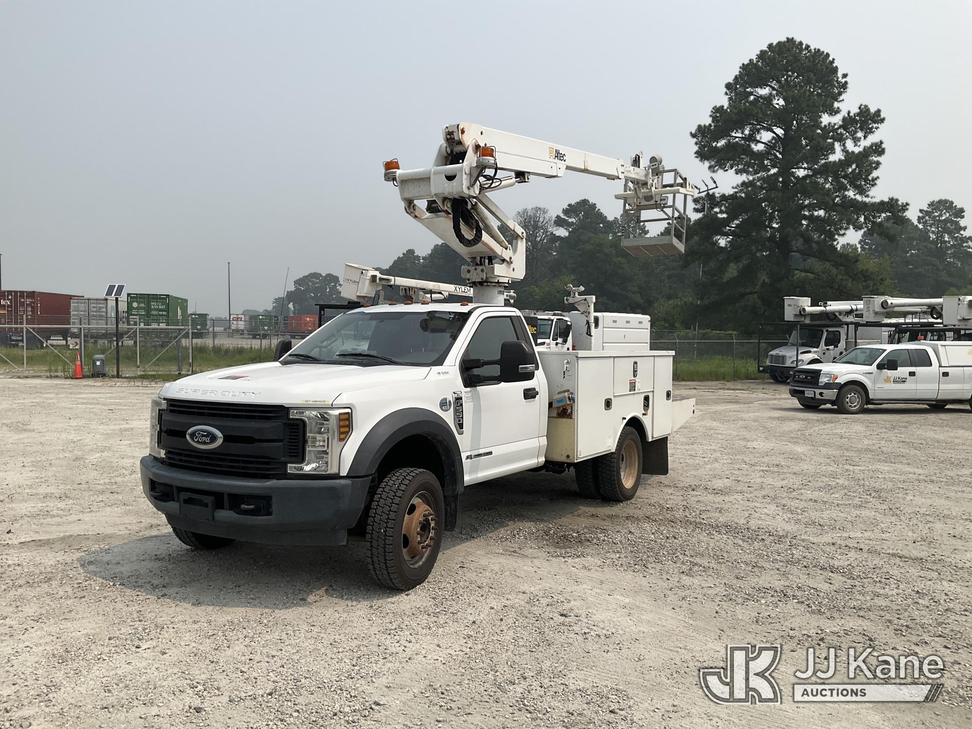 Photo of a 2018 Ford F550