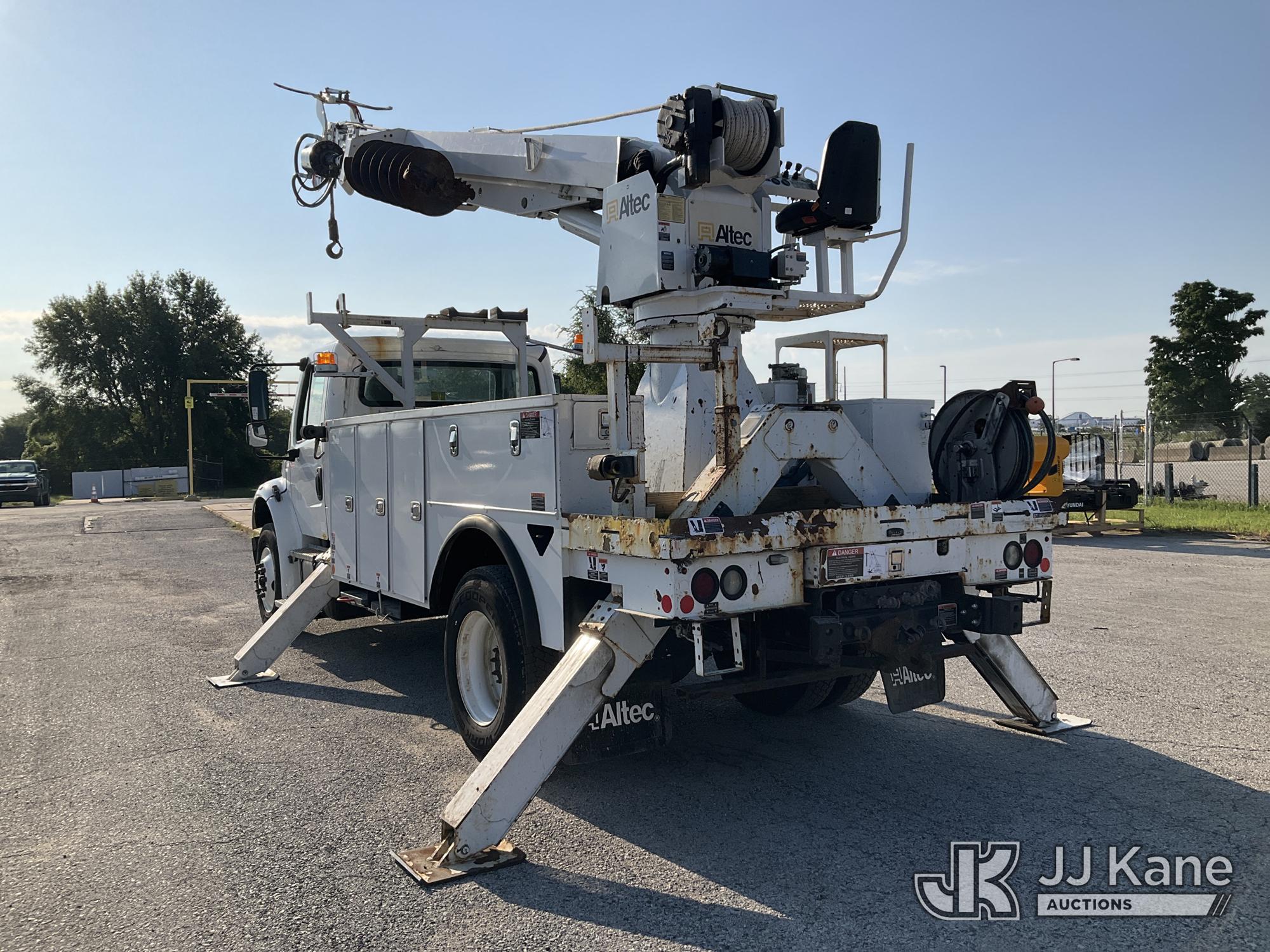 2020 Freightliner M2-106