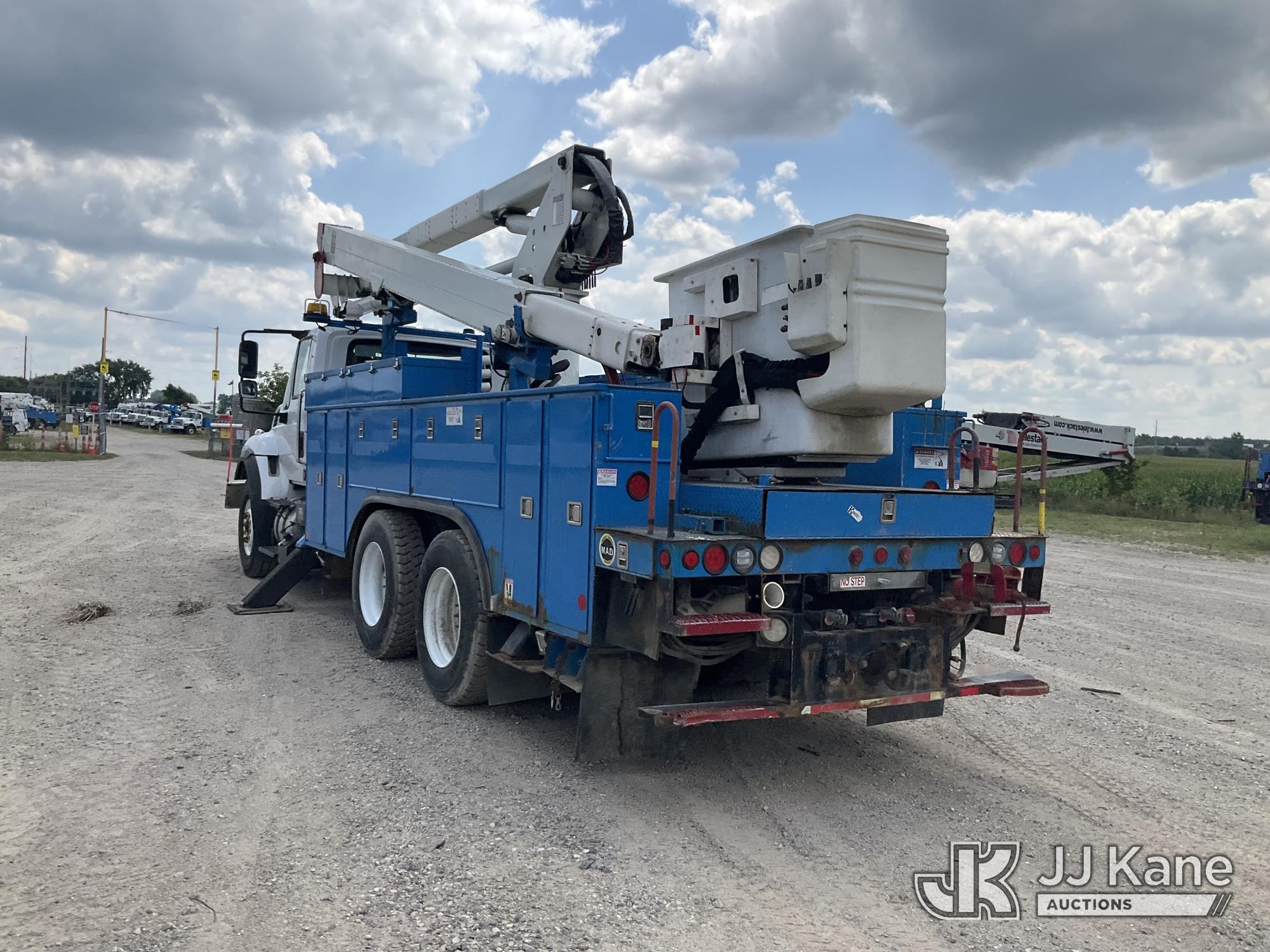 2017 International WORKSTAR 7400