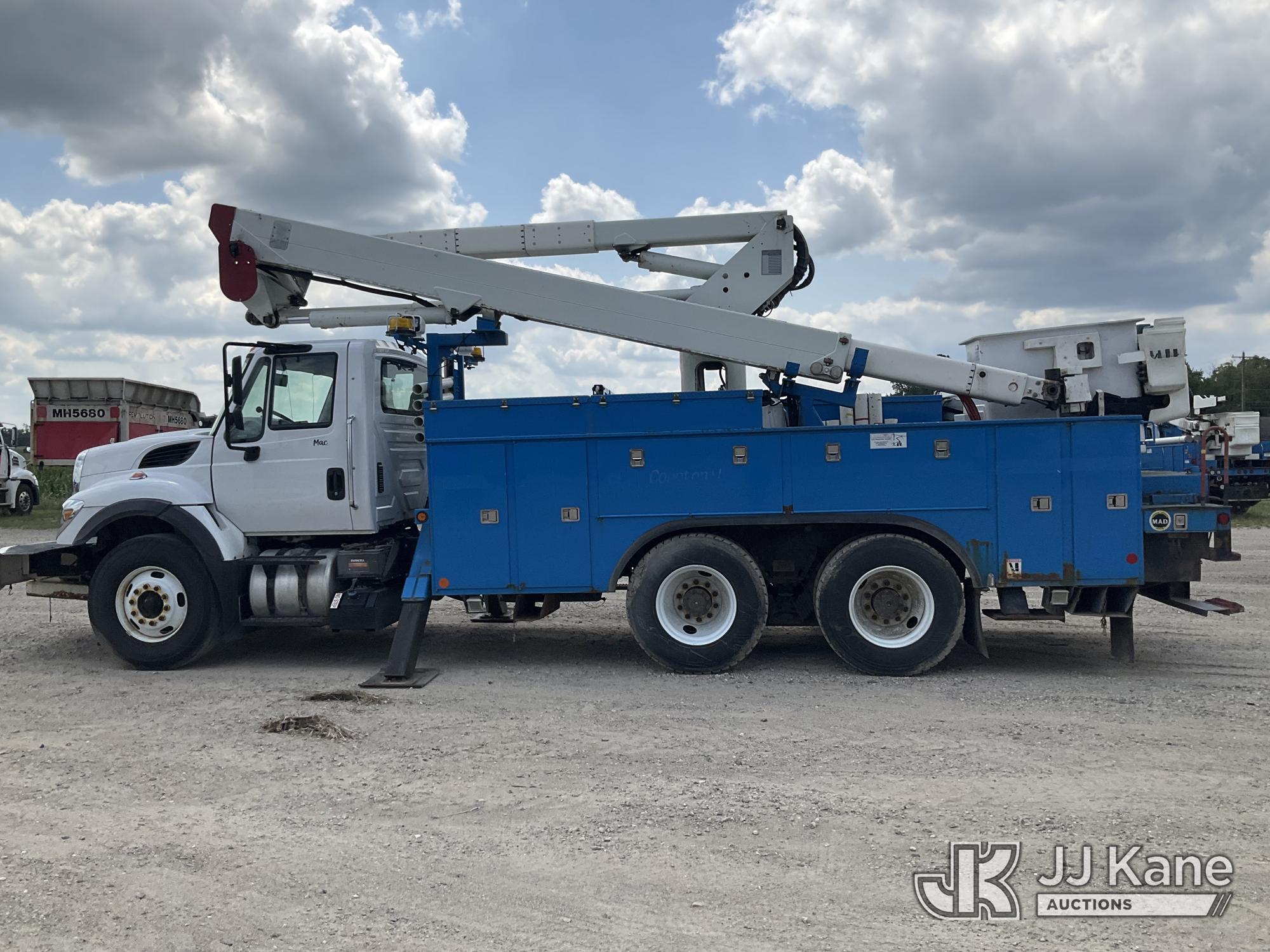 2017 International WORKSTAR 7400