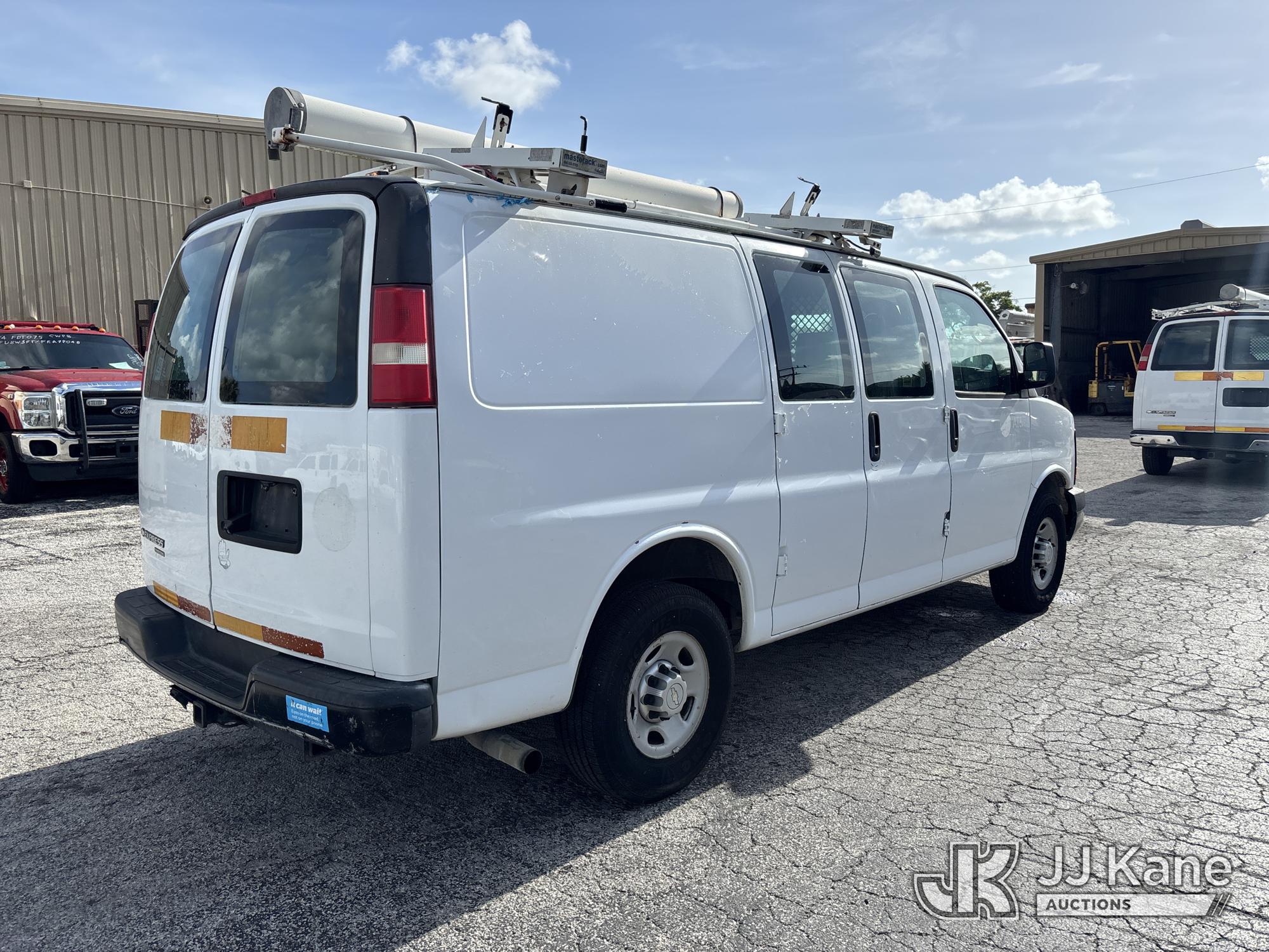 2013 Chevrolet EXPRESS G2500