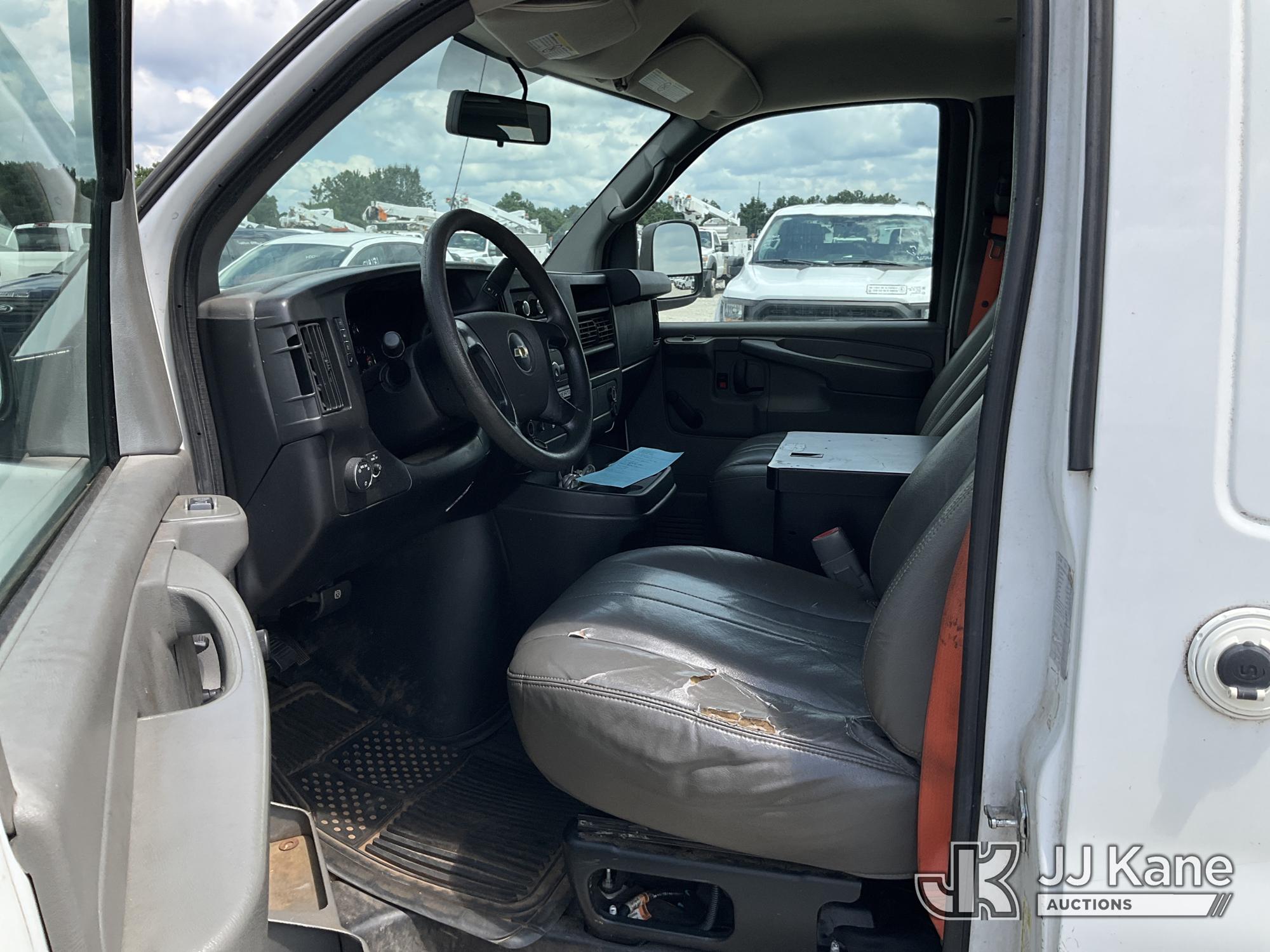 2013 Chevrolet Express G2500