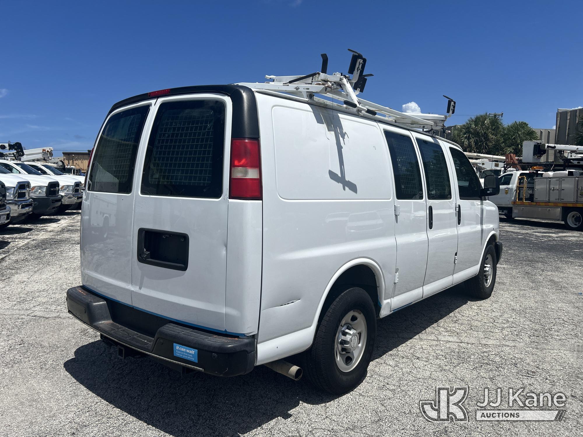 2015 Chevrolet Express G2500