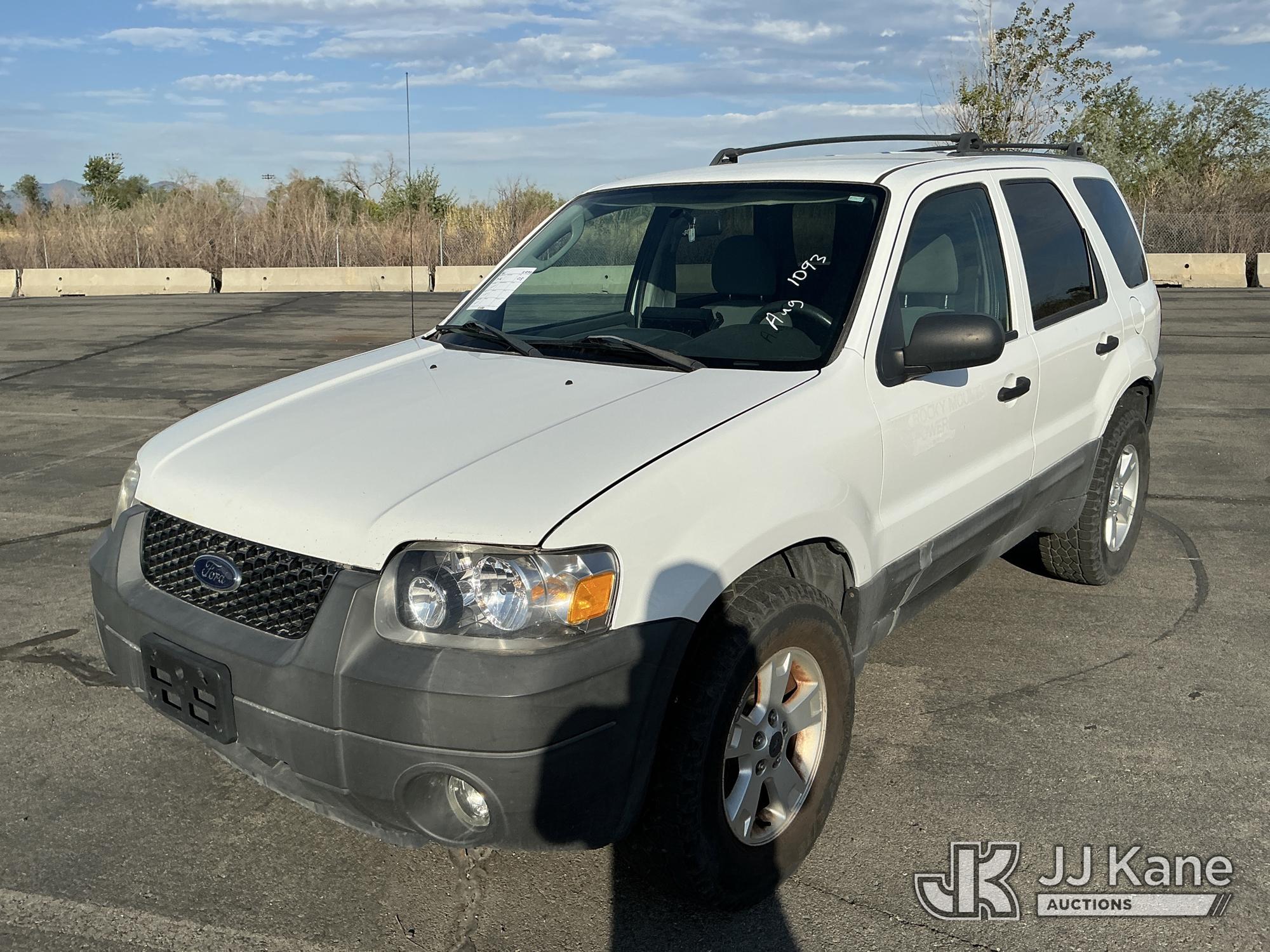 Photo of a 2005 Ford Escape