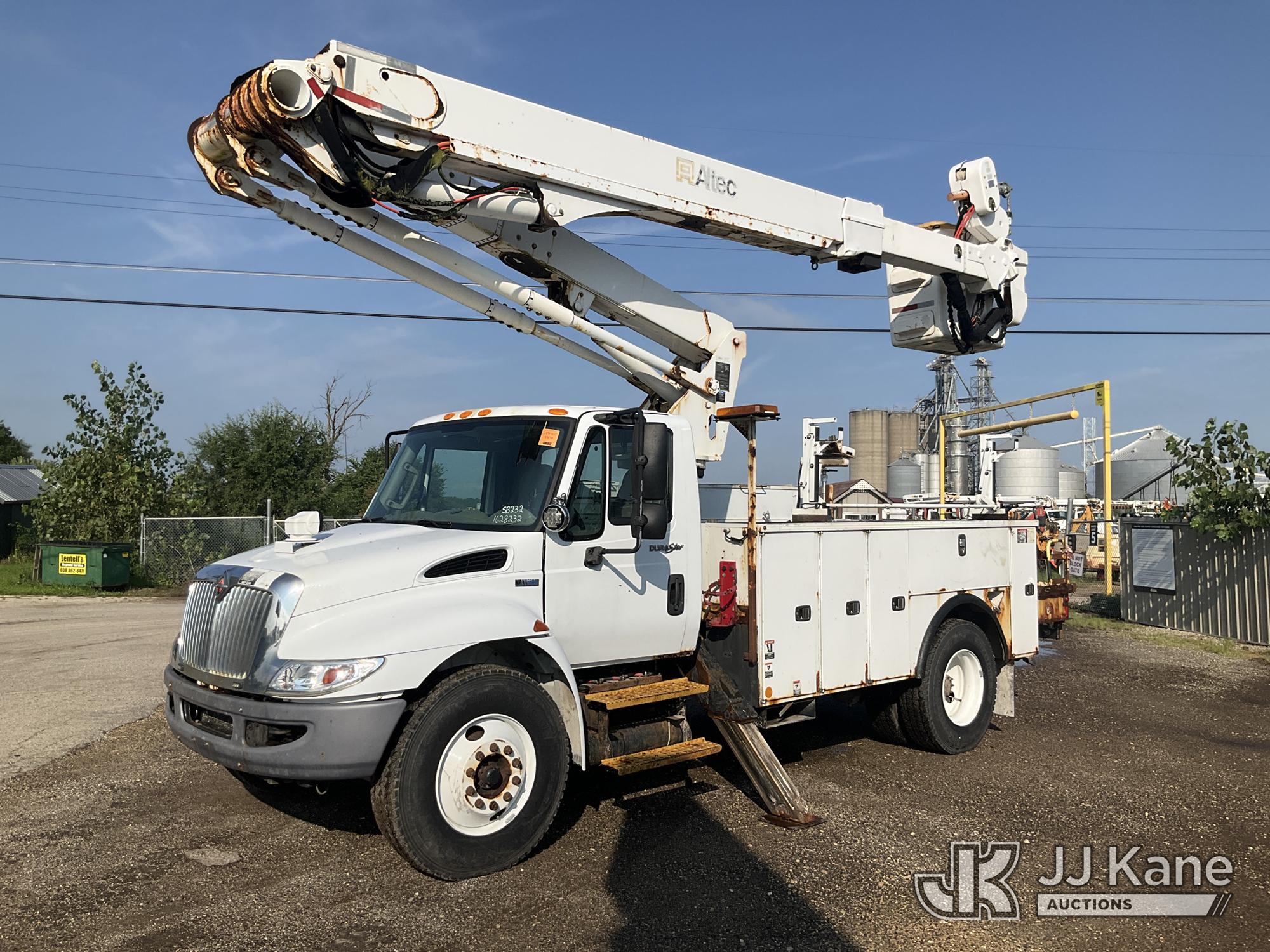 Altec AT50, Articulating & Telescopic Material Handling Bucket Truck mounted on 2012 International DuraStar 4300 Utility Truck