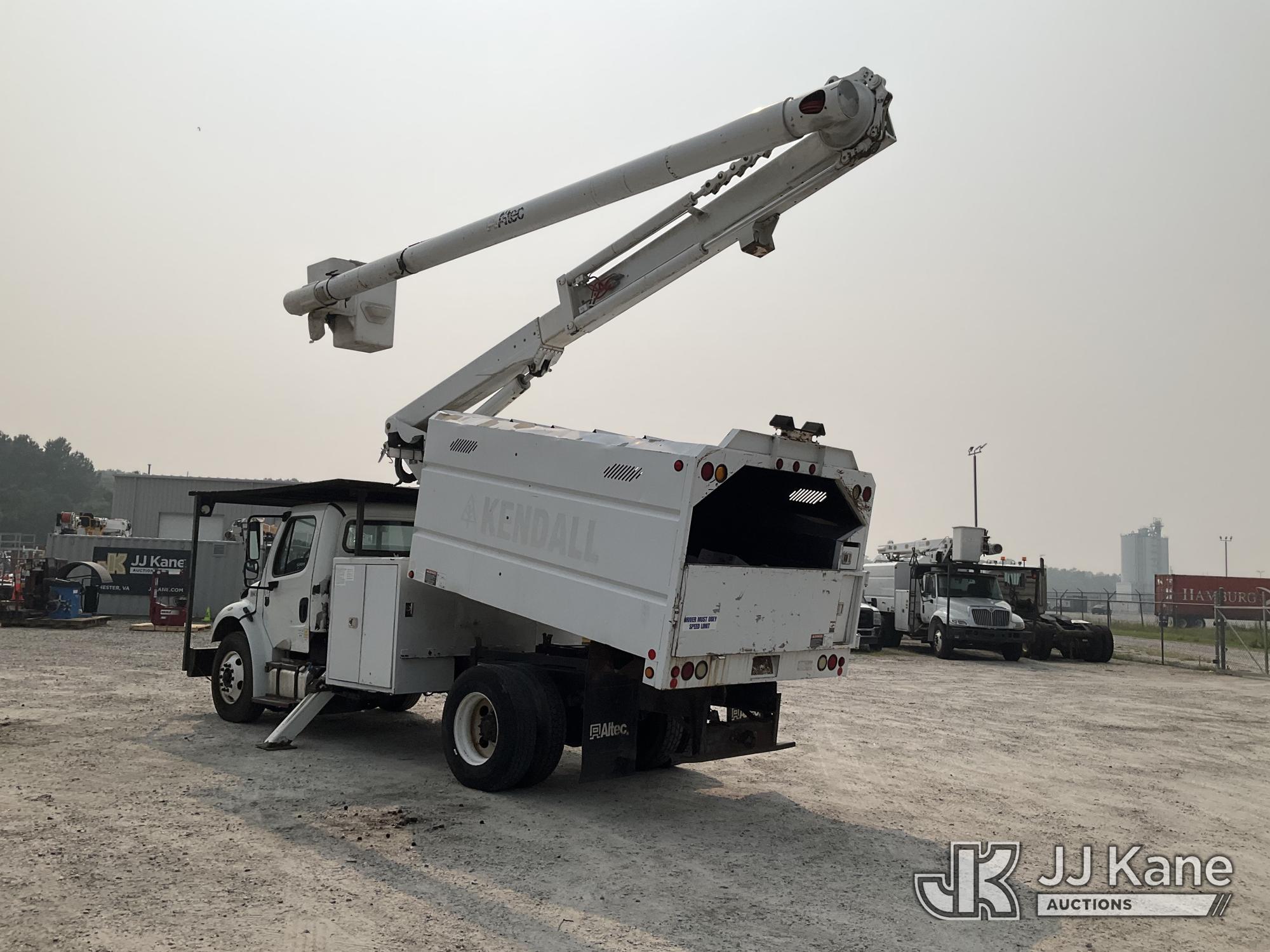 2013 Freightliner M2 106