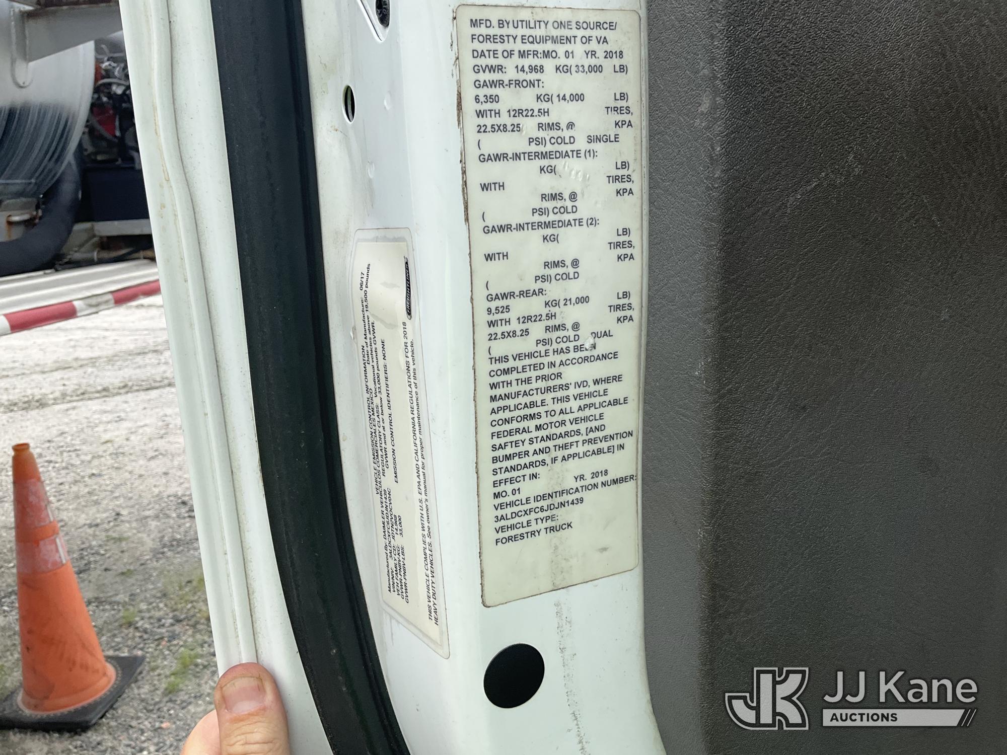 2018 Freightliner M2 106 4X4