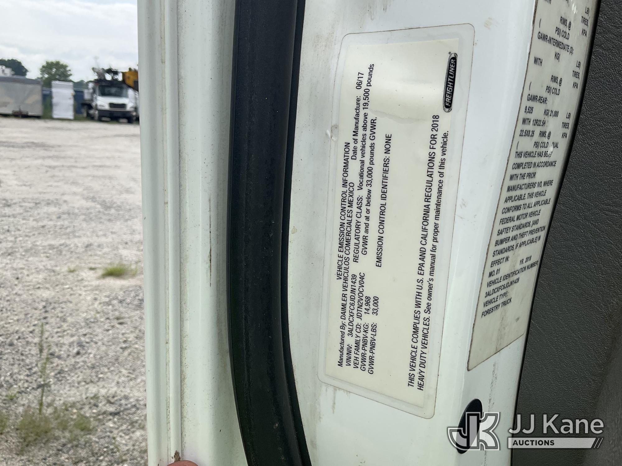 2018 Freightliner M2 106 4X4