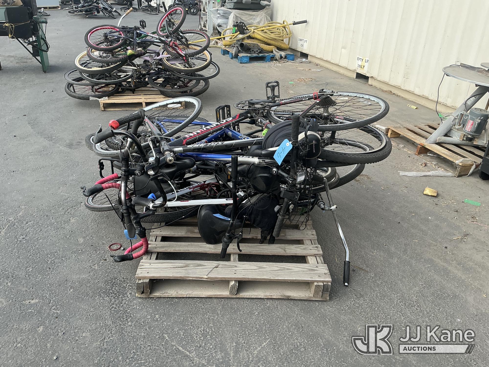 (1 Pallet) Bicycles (Used) NOTE: This unit is being sold AS IS/WHERE IS via Timed Auction and is located in Jurupa Valley